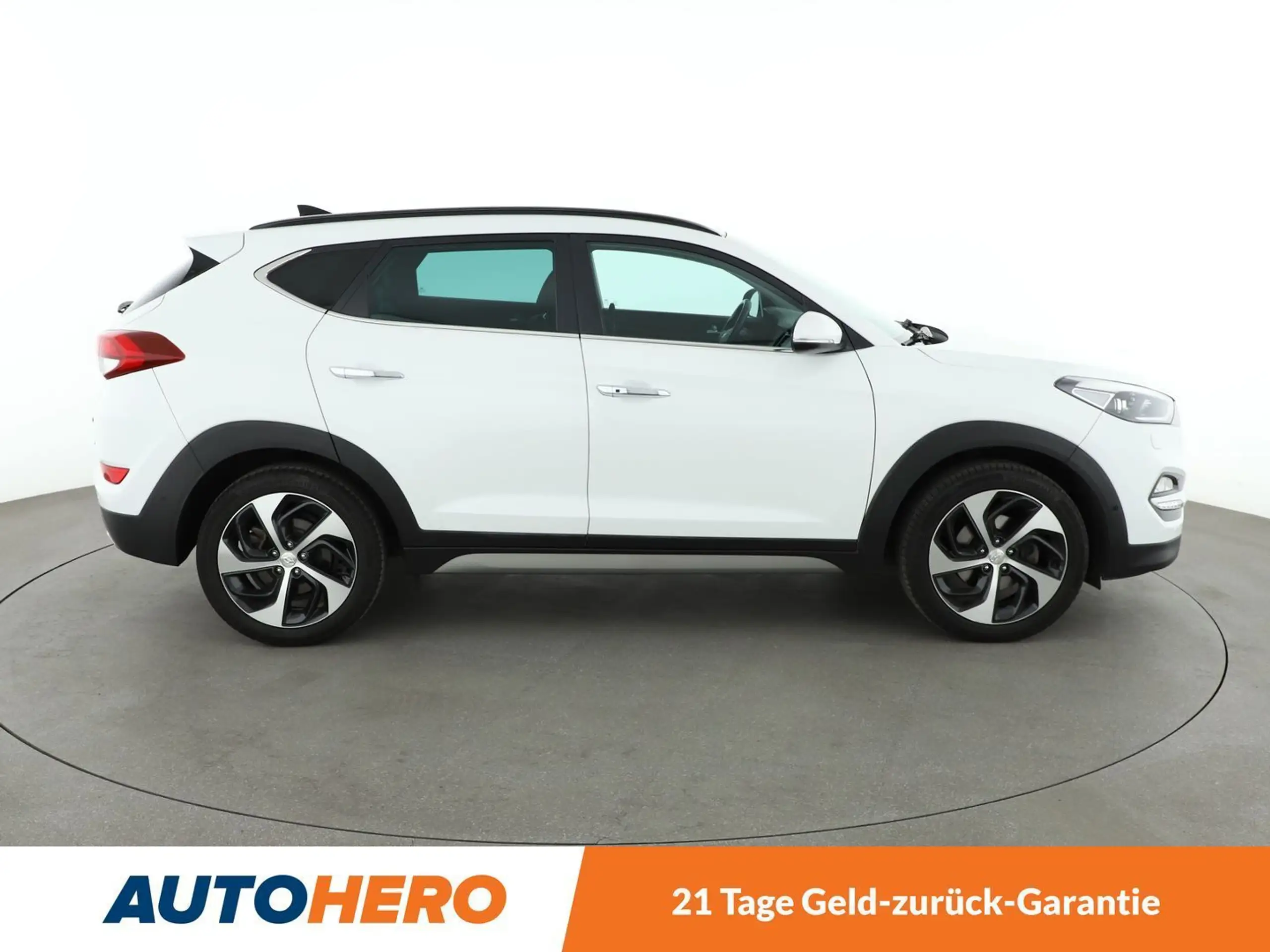 Hyundai - TUCSON