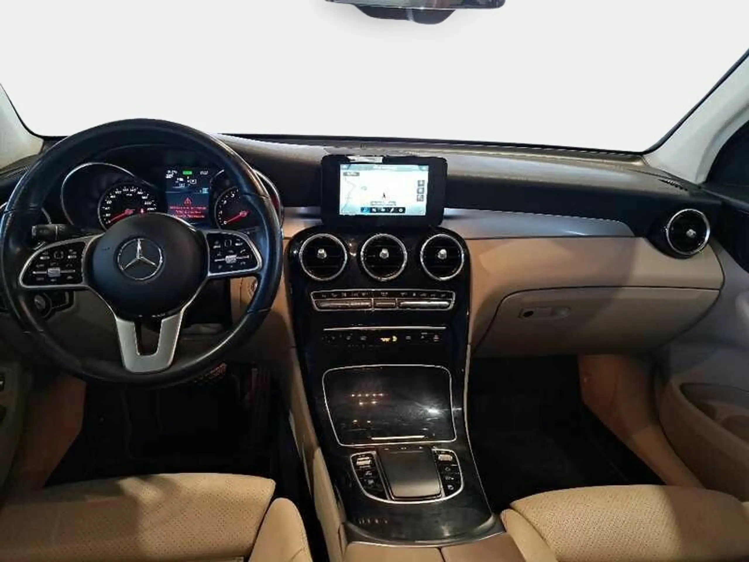 Mercedes-Benz - GLC 300