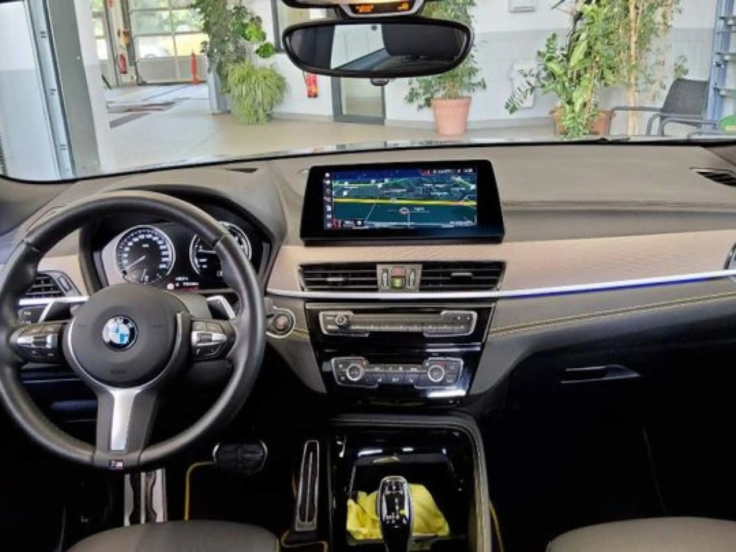 BMW - X2