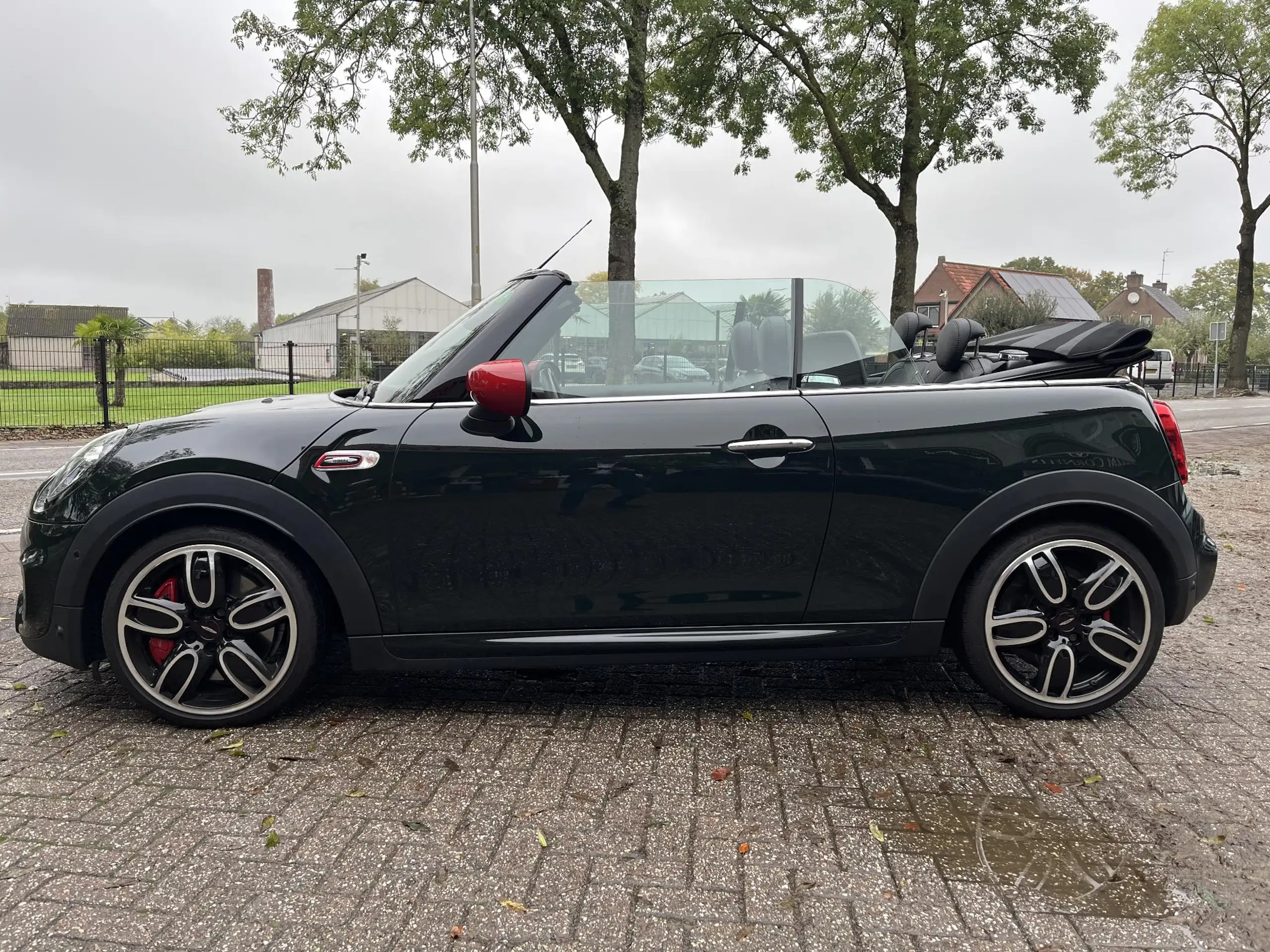 MINI - John Cooper Works Cabrio