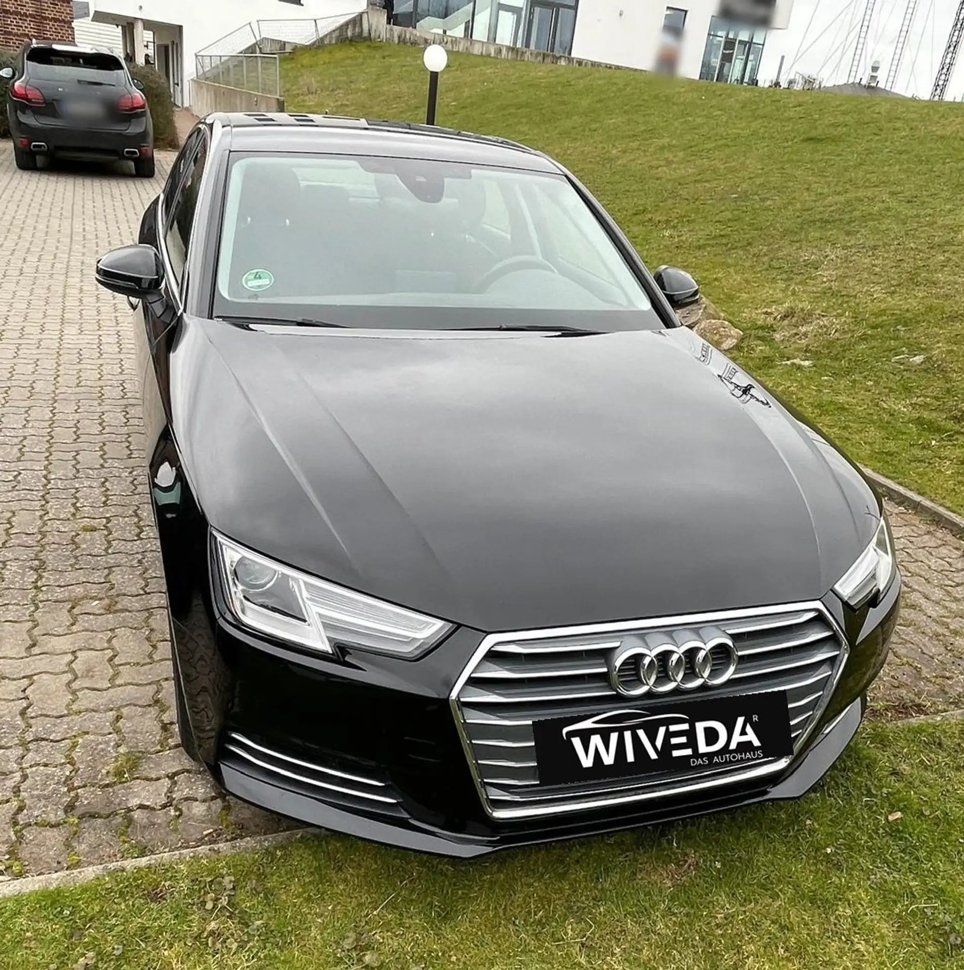 Audi - A4