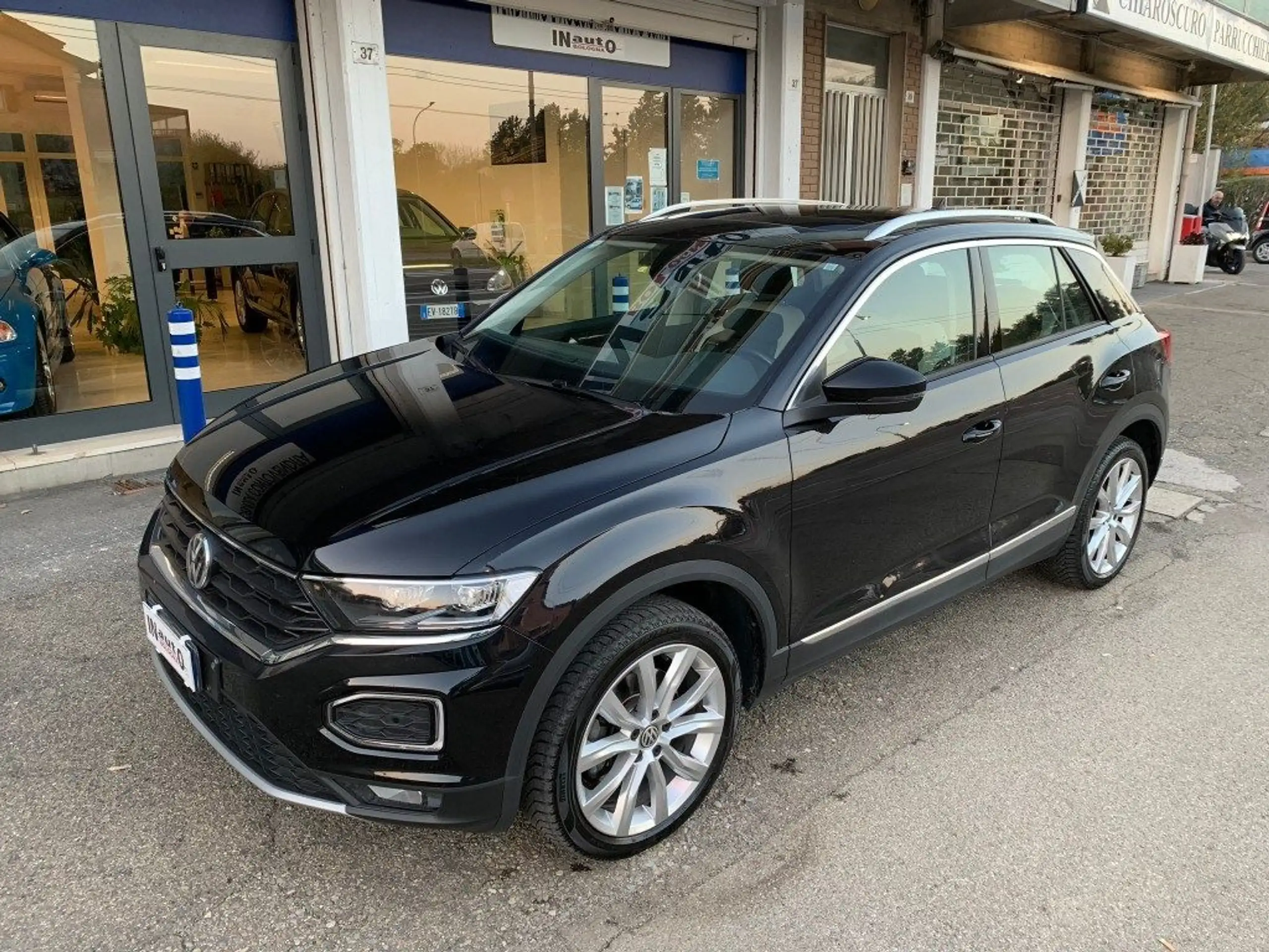 Volkswagen - T-Roc