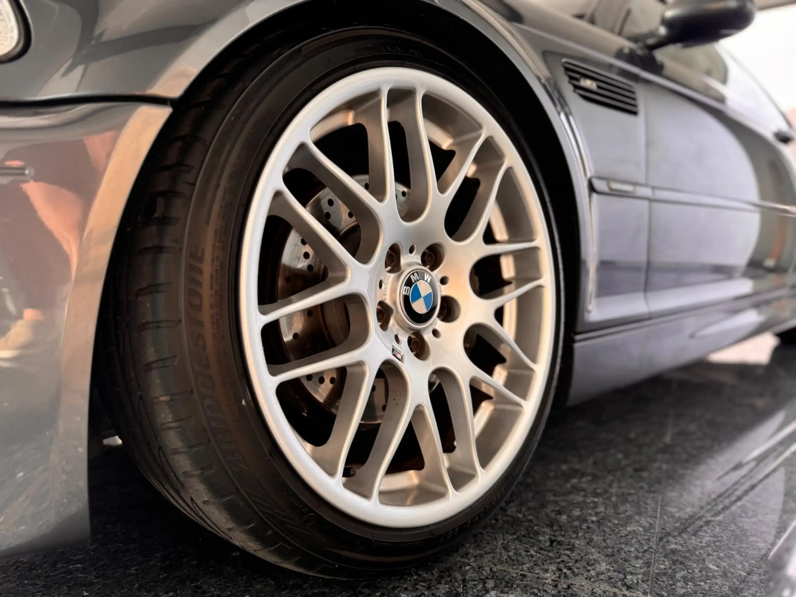 BMW - M3