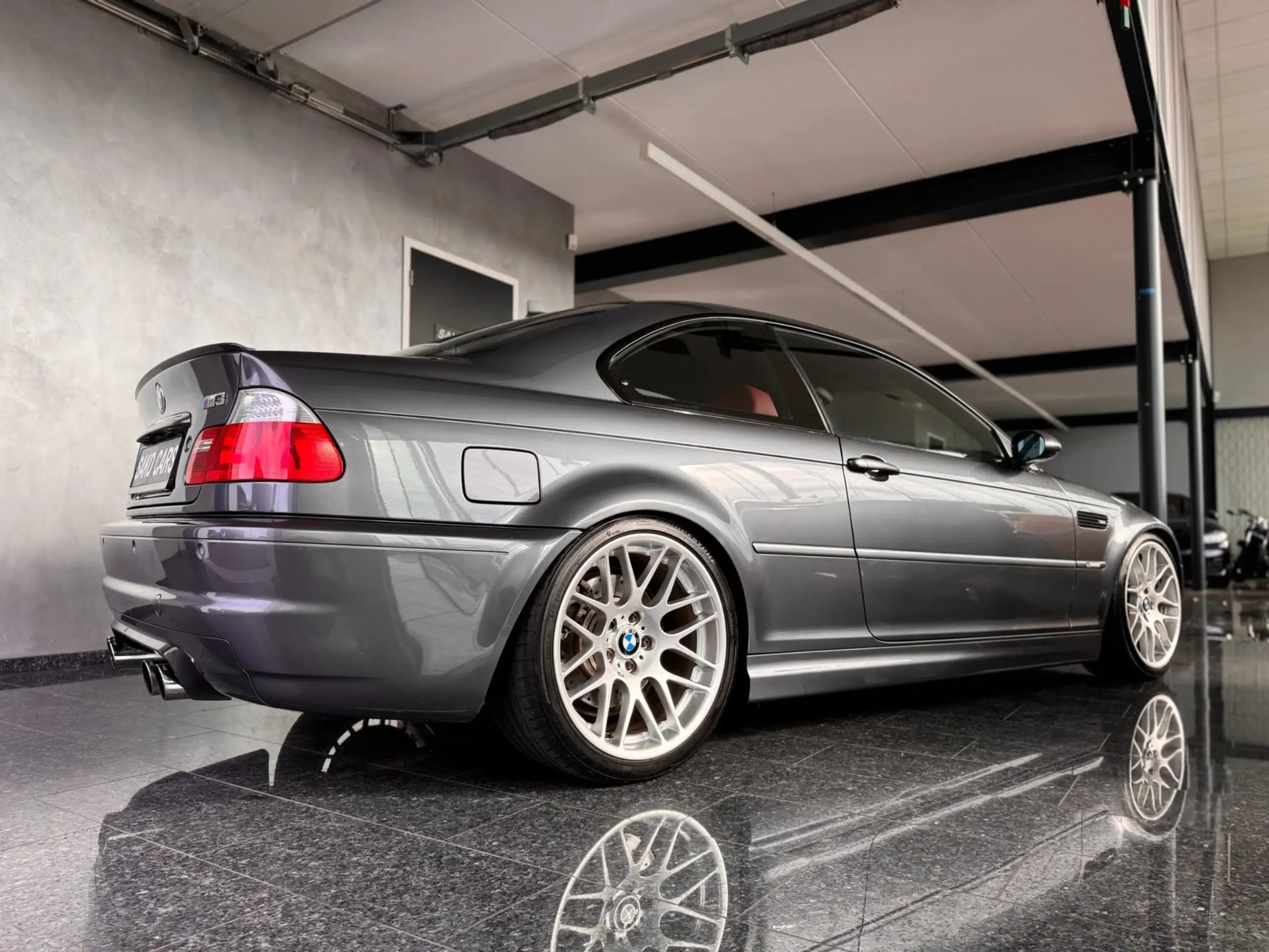 BMW - M3