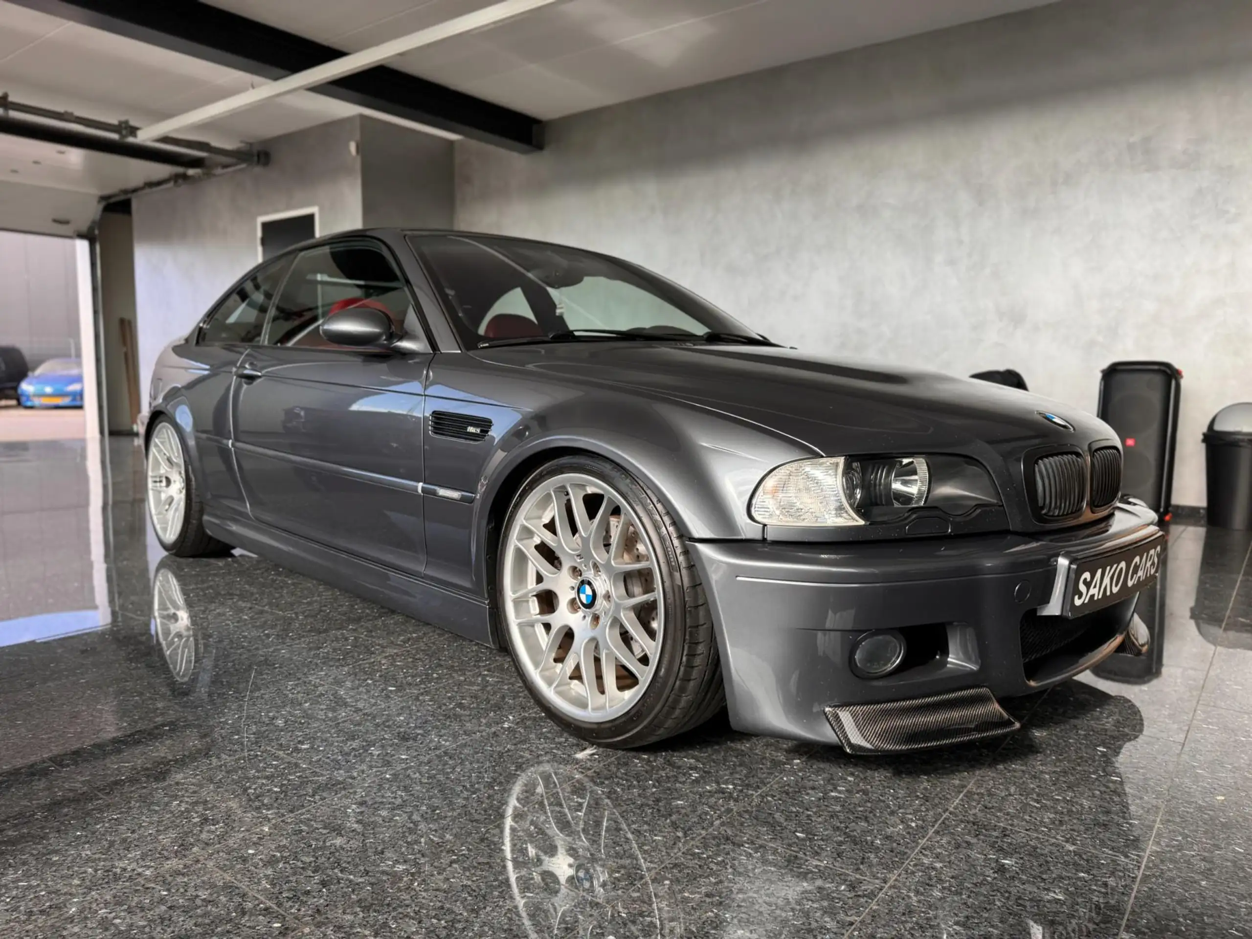 BMW - M3