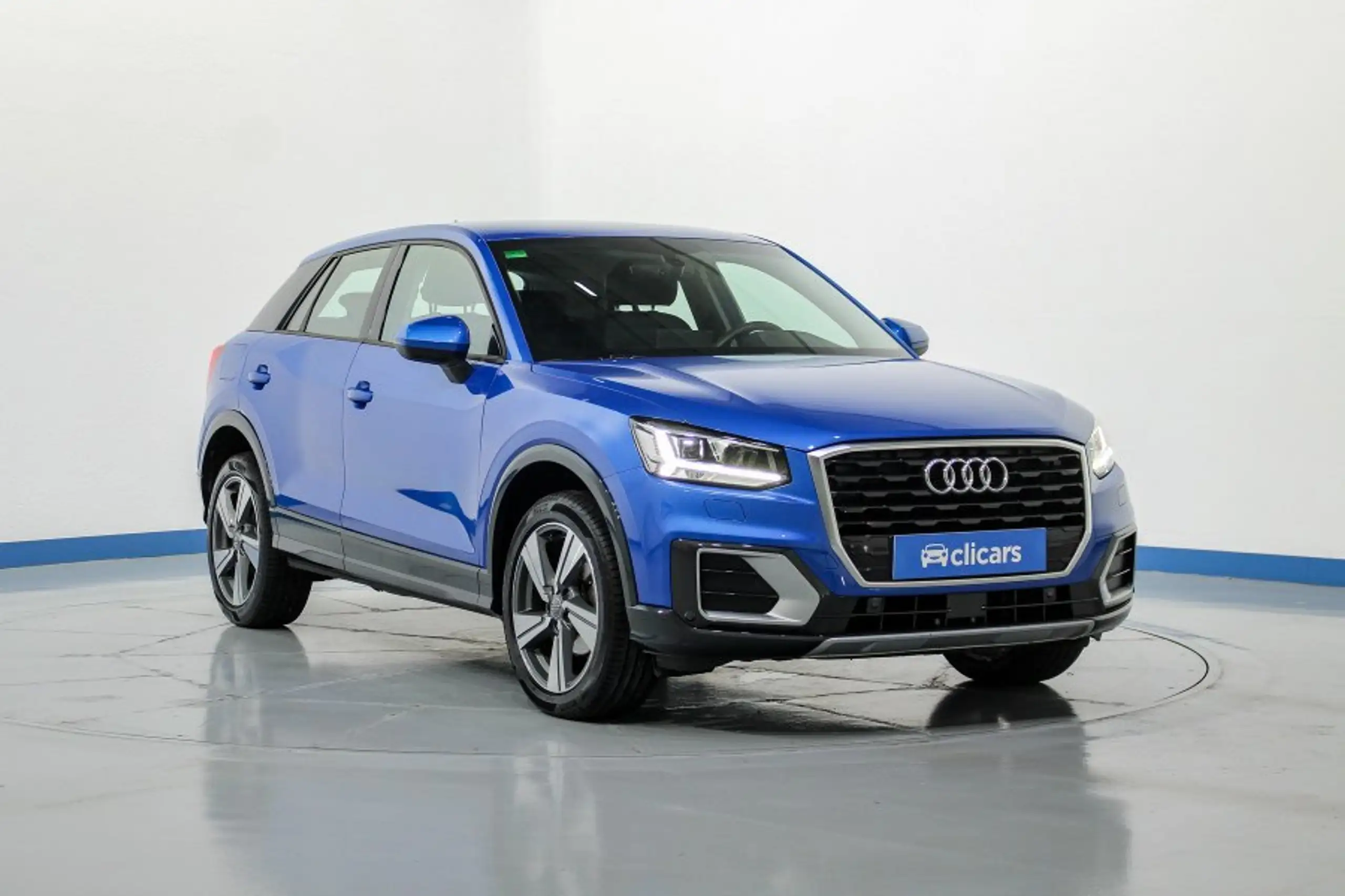 Audi - Q2