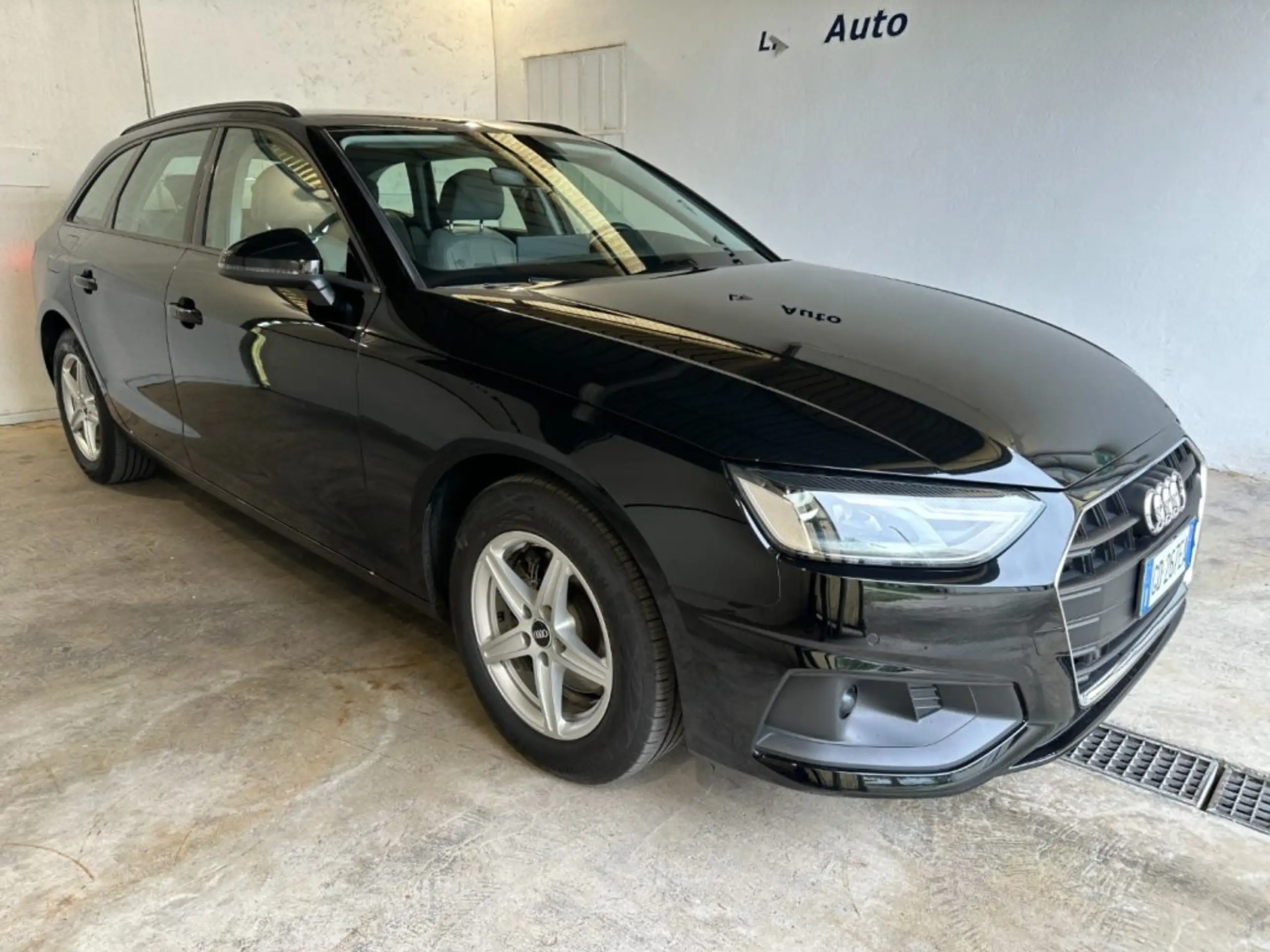 Audi - A4