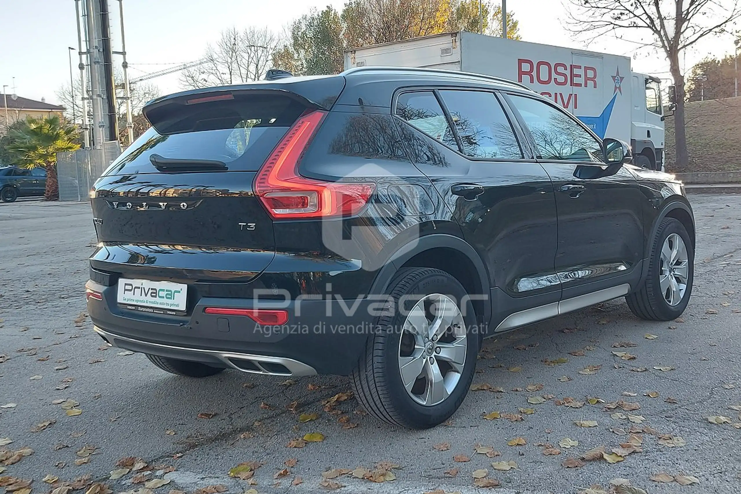 Volvo - XC40