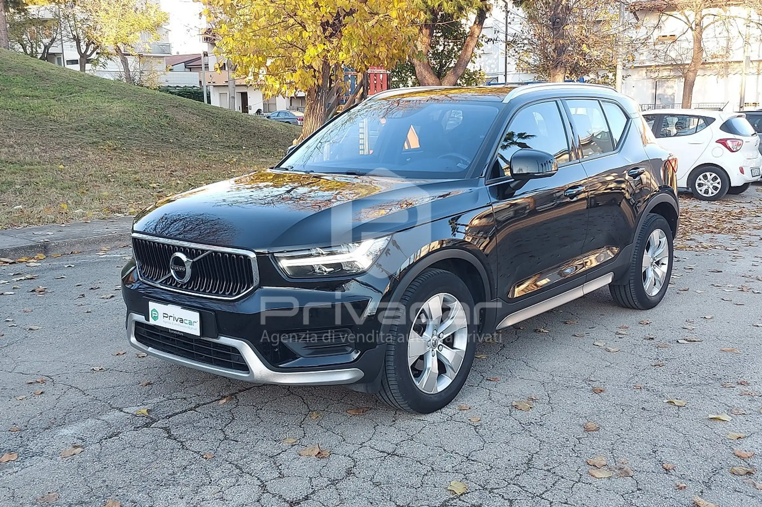 Volvo - XC40