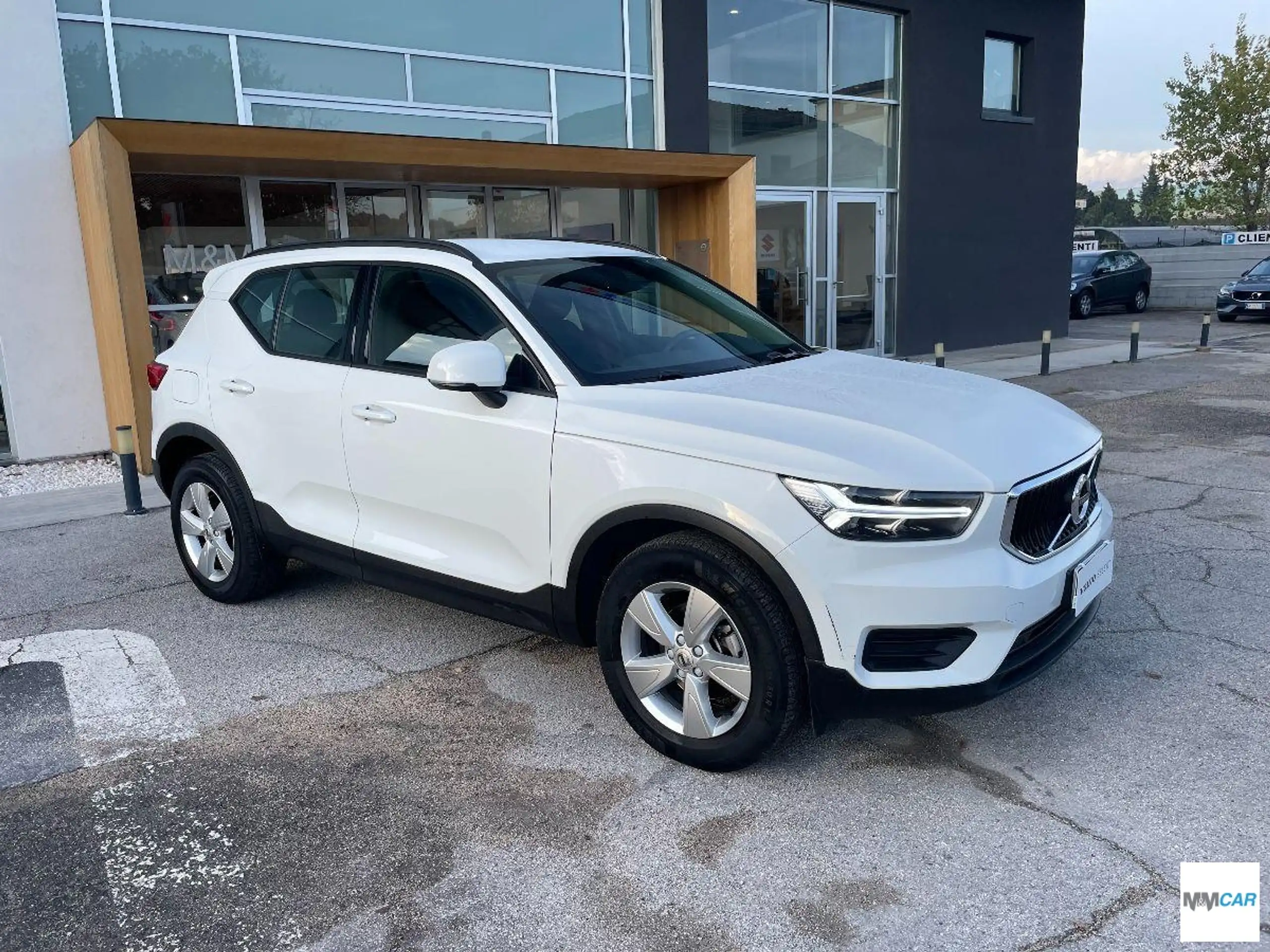 Volvo - XC40