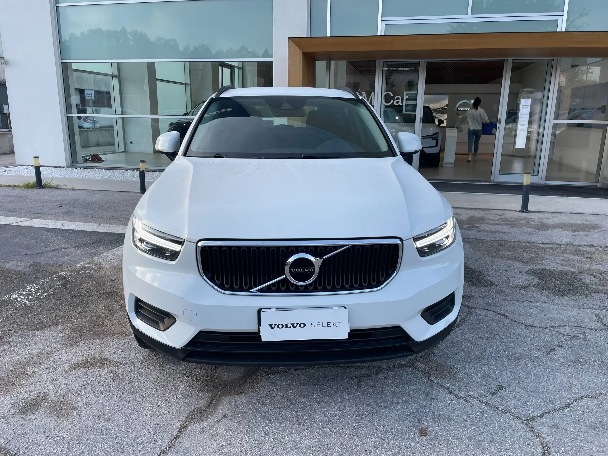 Volvo - XC40