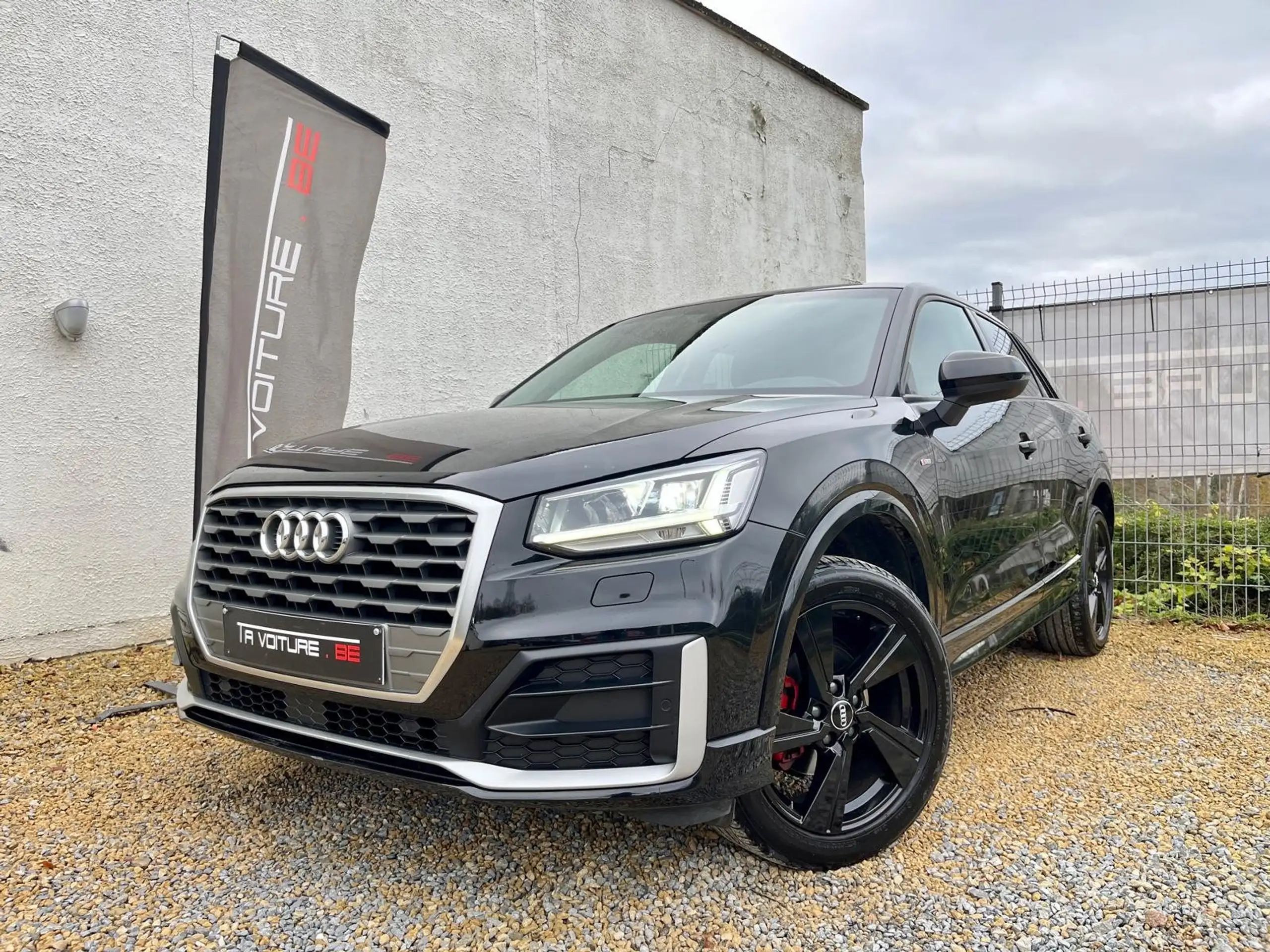 Audi - Q2