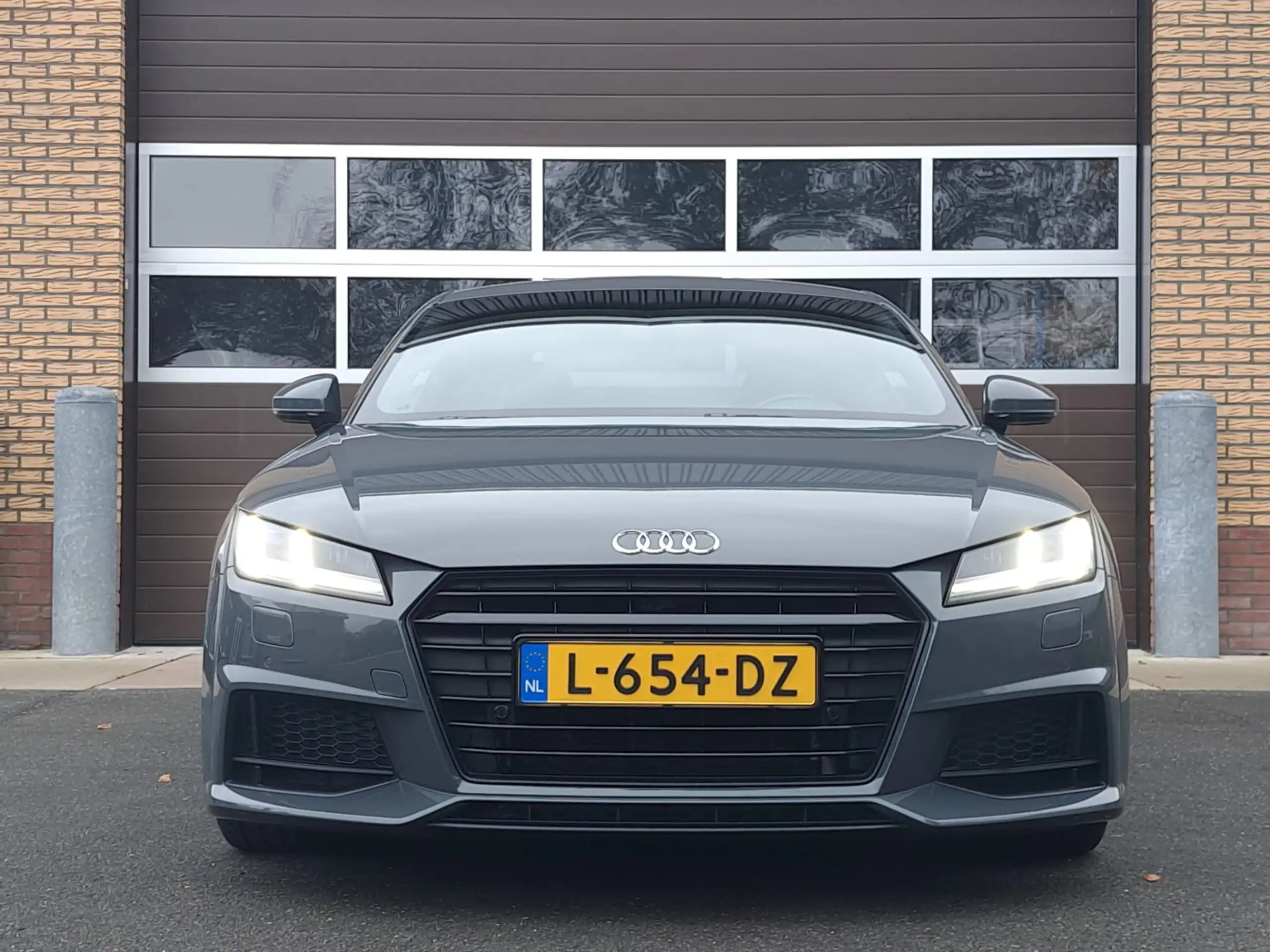 Audi - TT