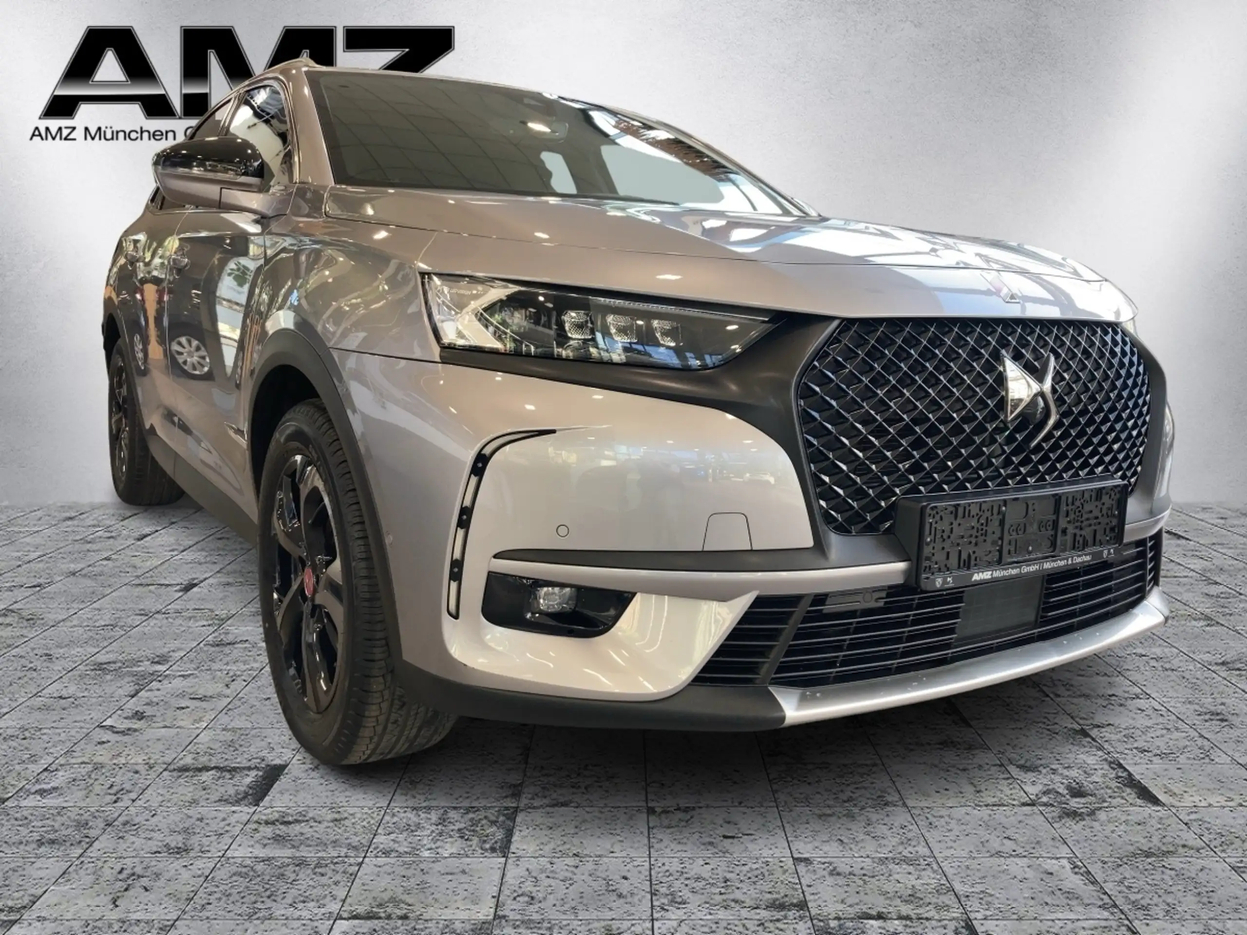 DS Automobiles - DS 7 Crossback