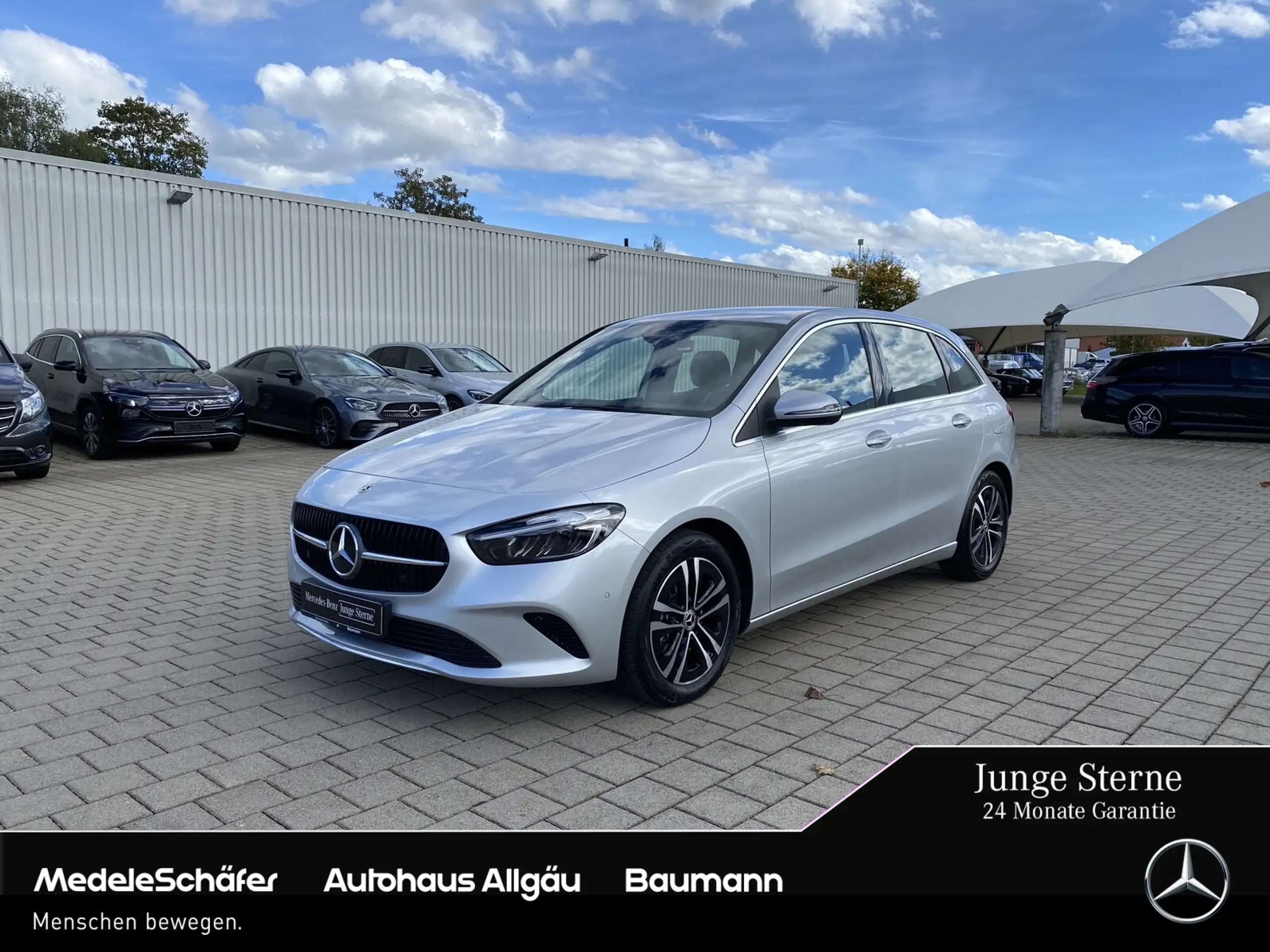 Mercedes-Benz B 220 2023