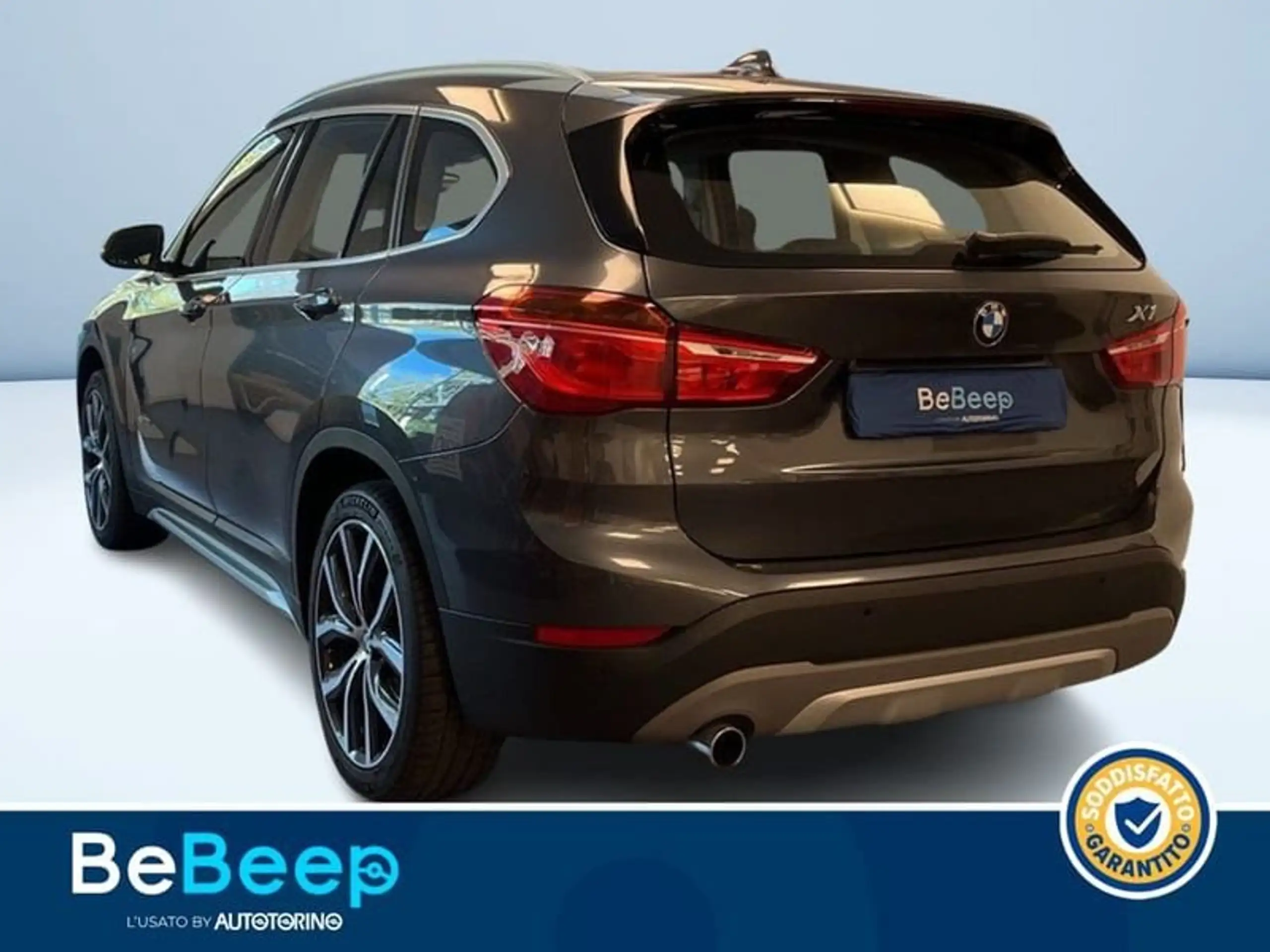 BMW - X1