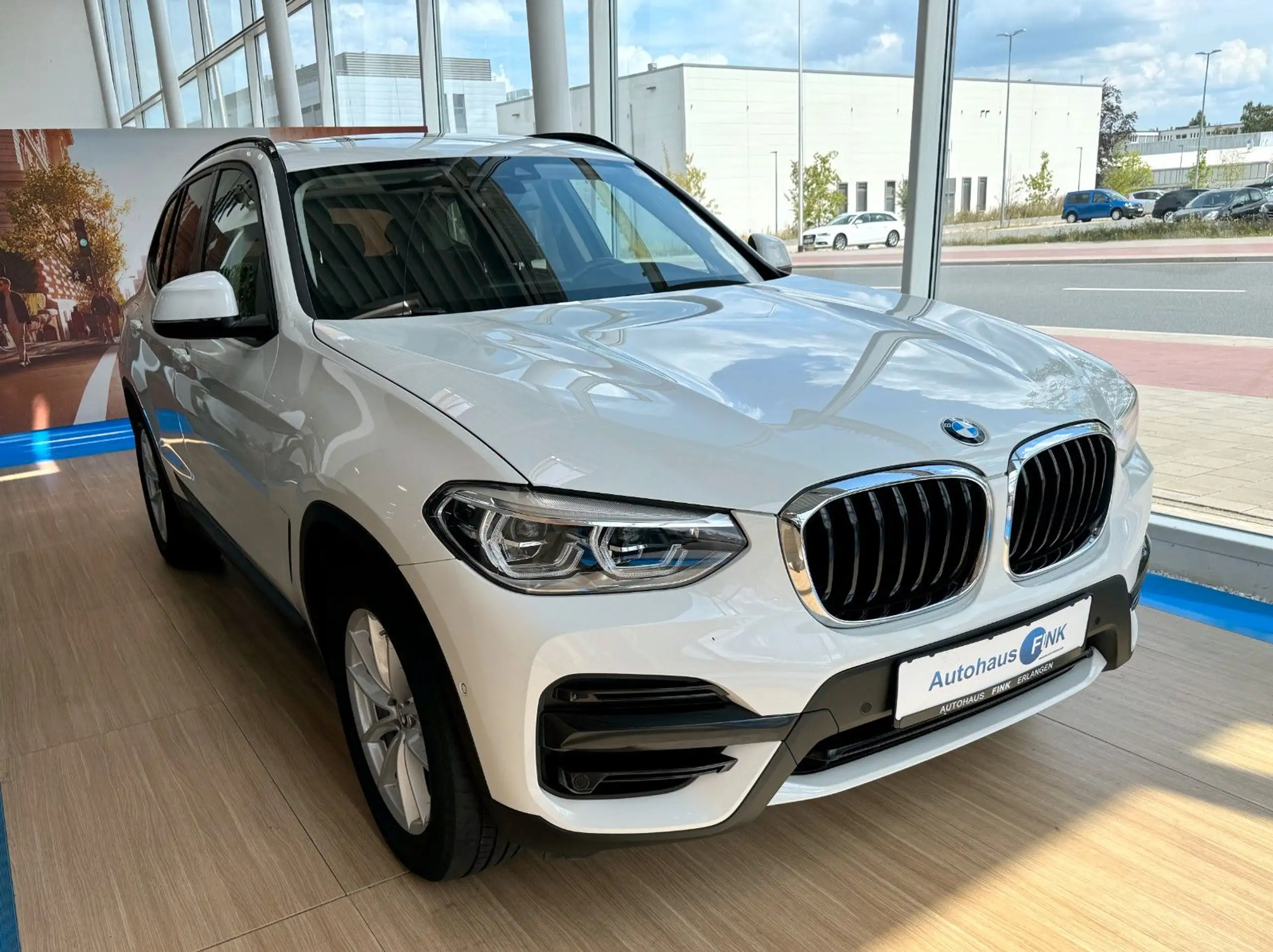 BMW - X3