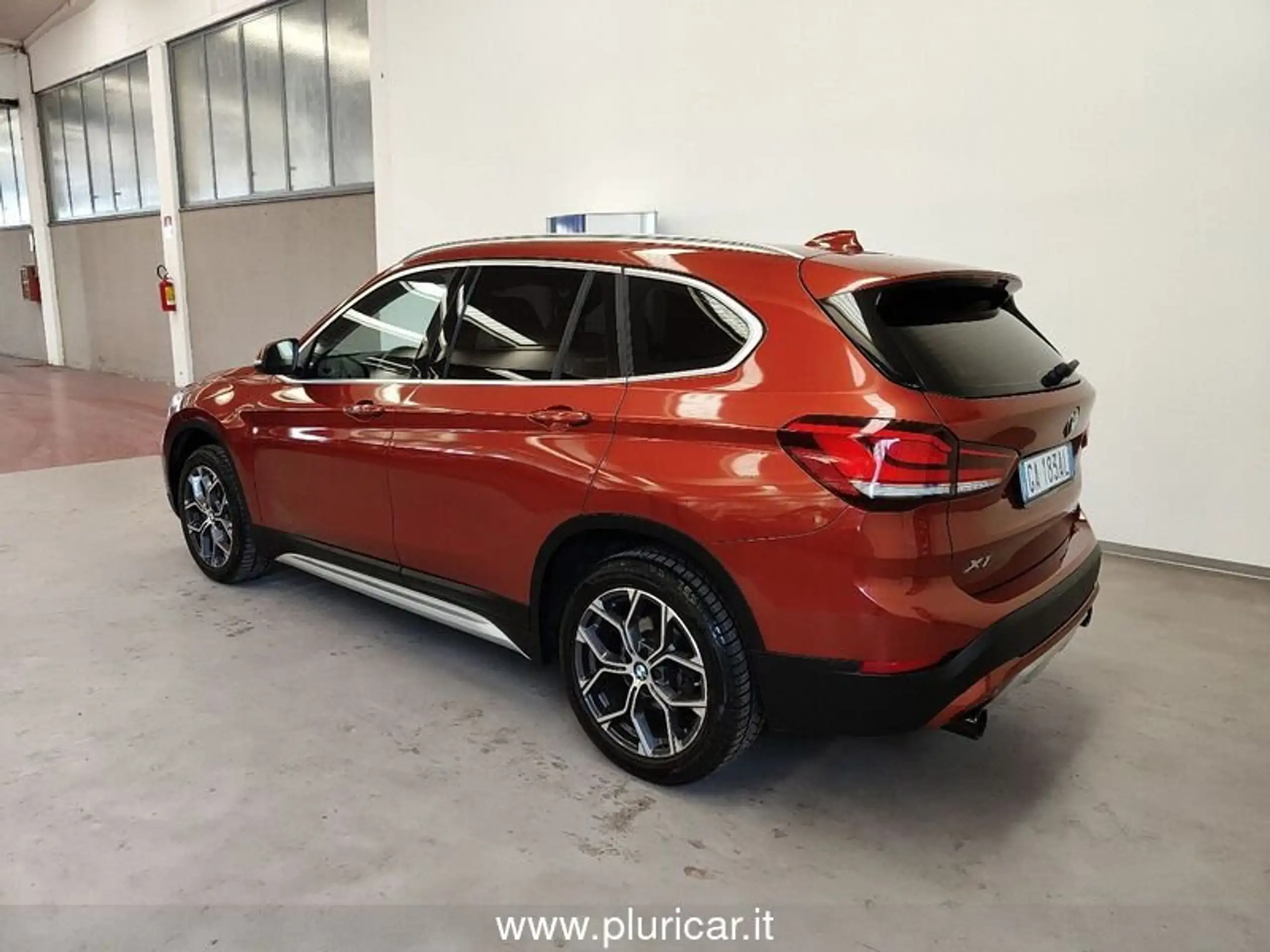 BMW - X1