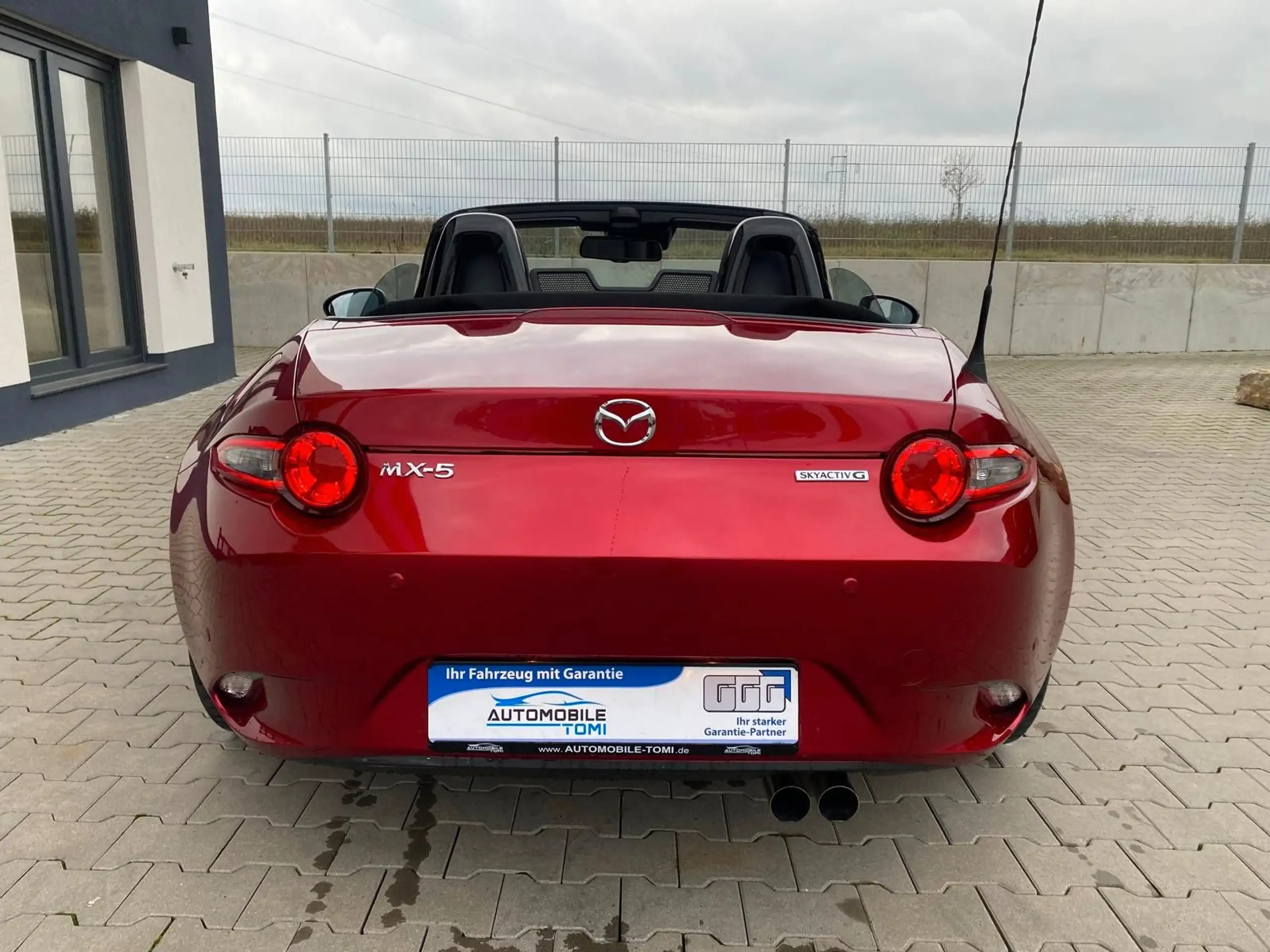 Mazda - MX-5