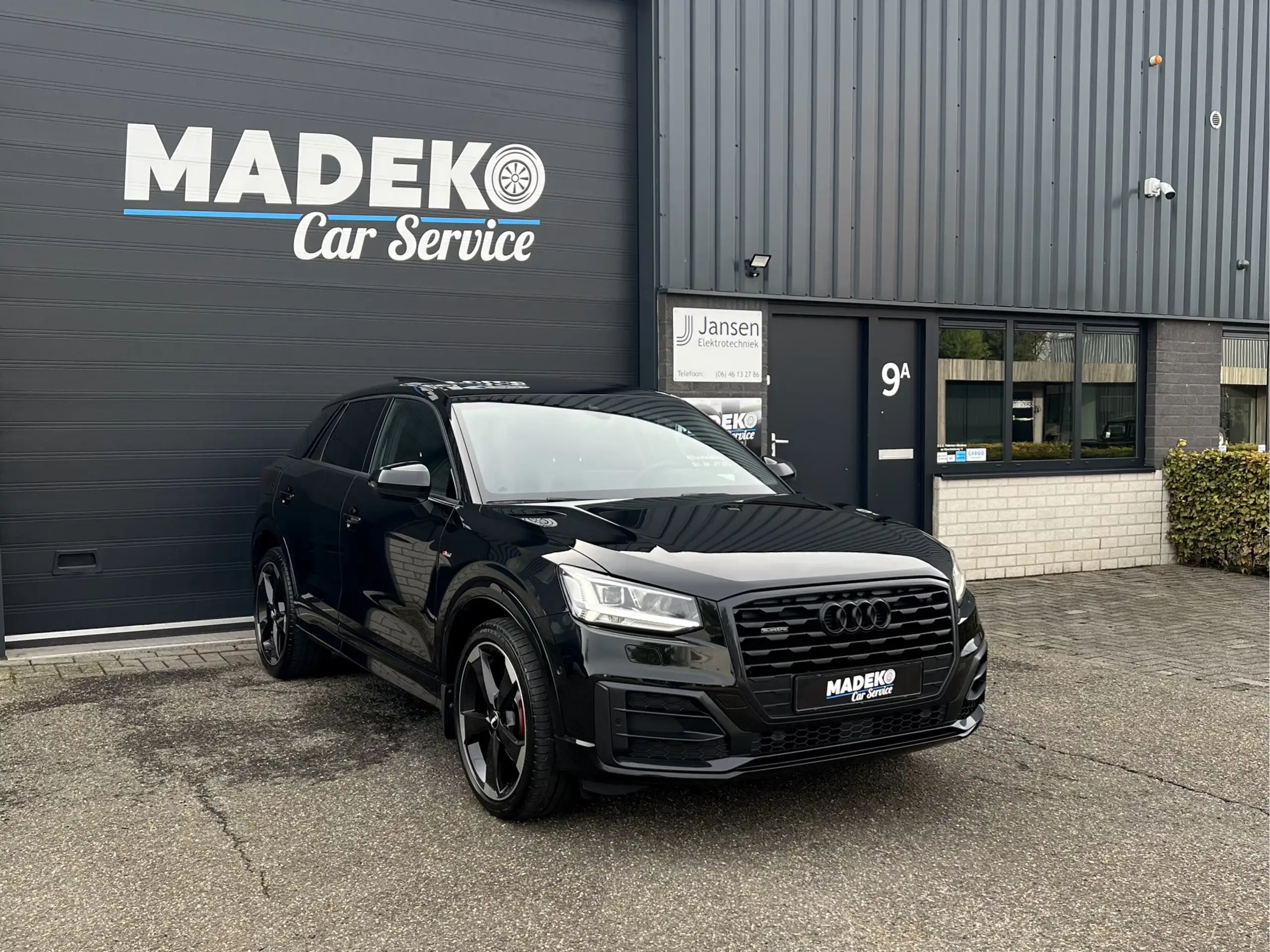 Audi - Q2