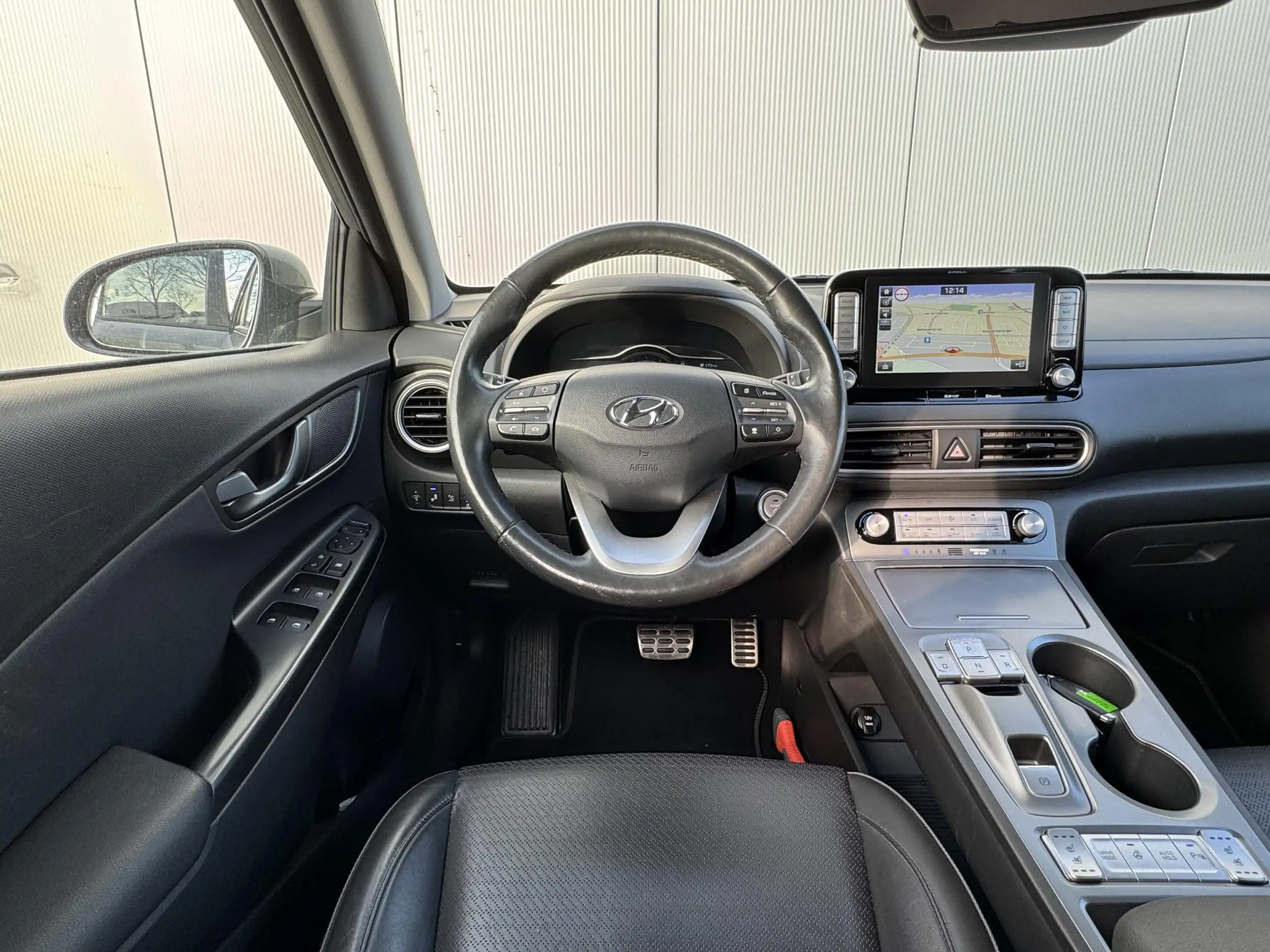 Hyundai - KONA