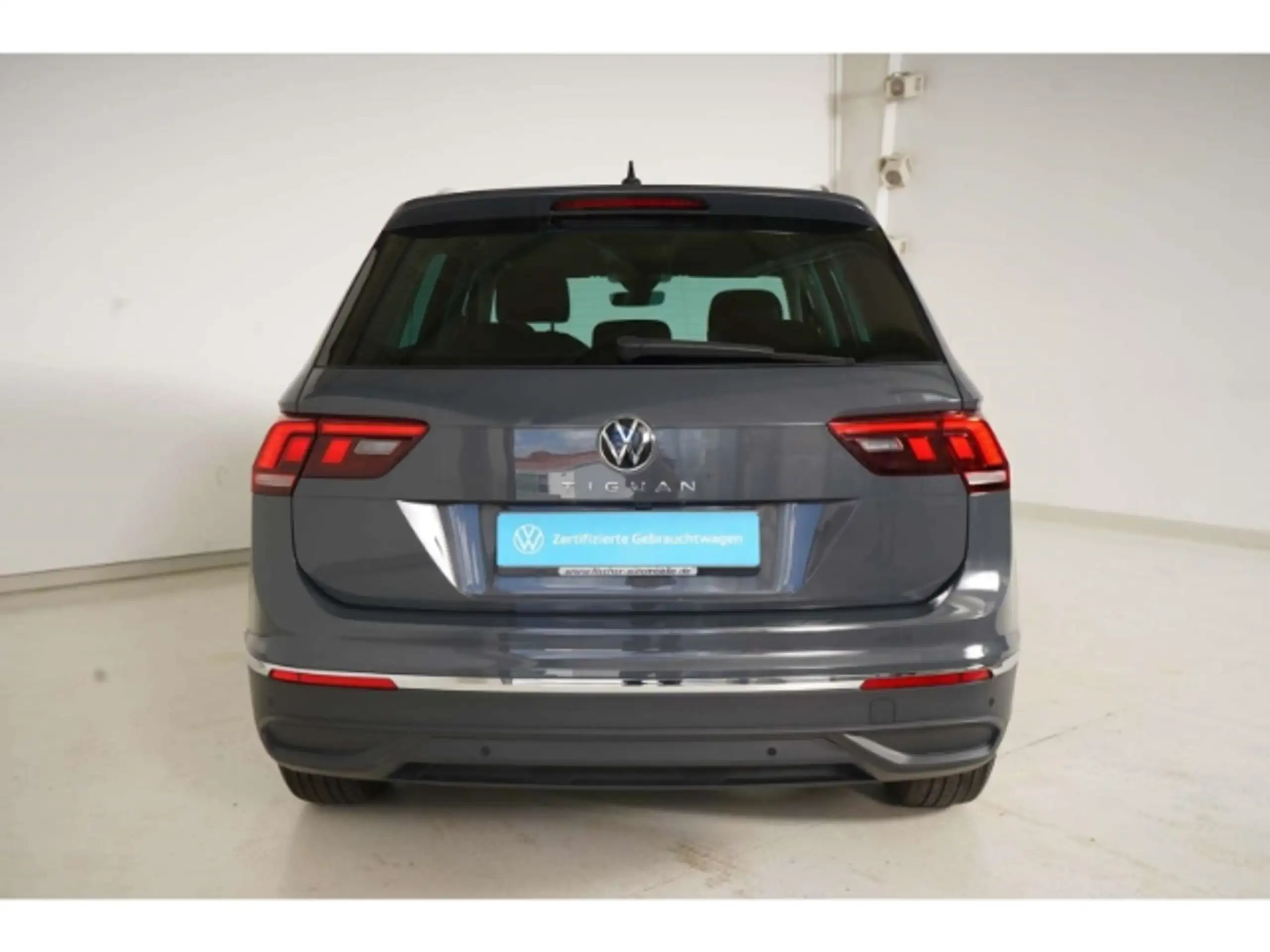 Volkswagen - Tiguan