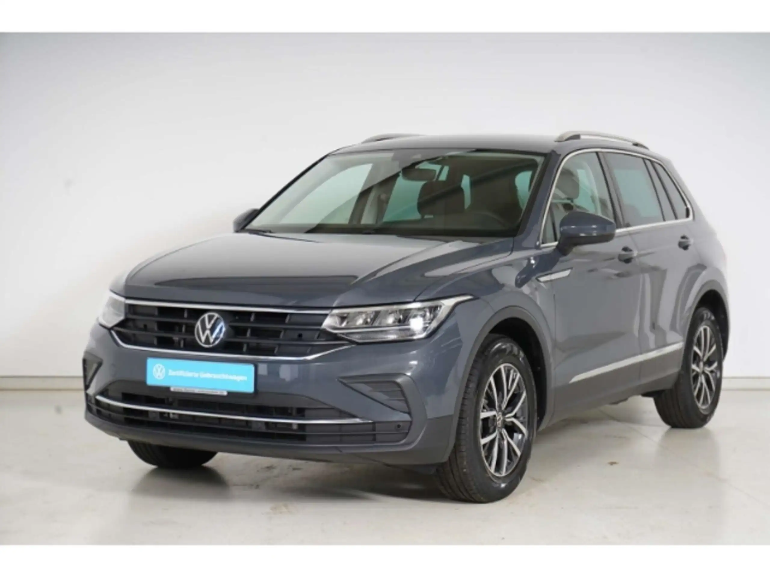 Volkswagen - Tiguan