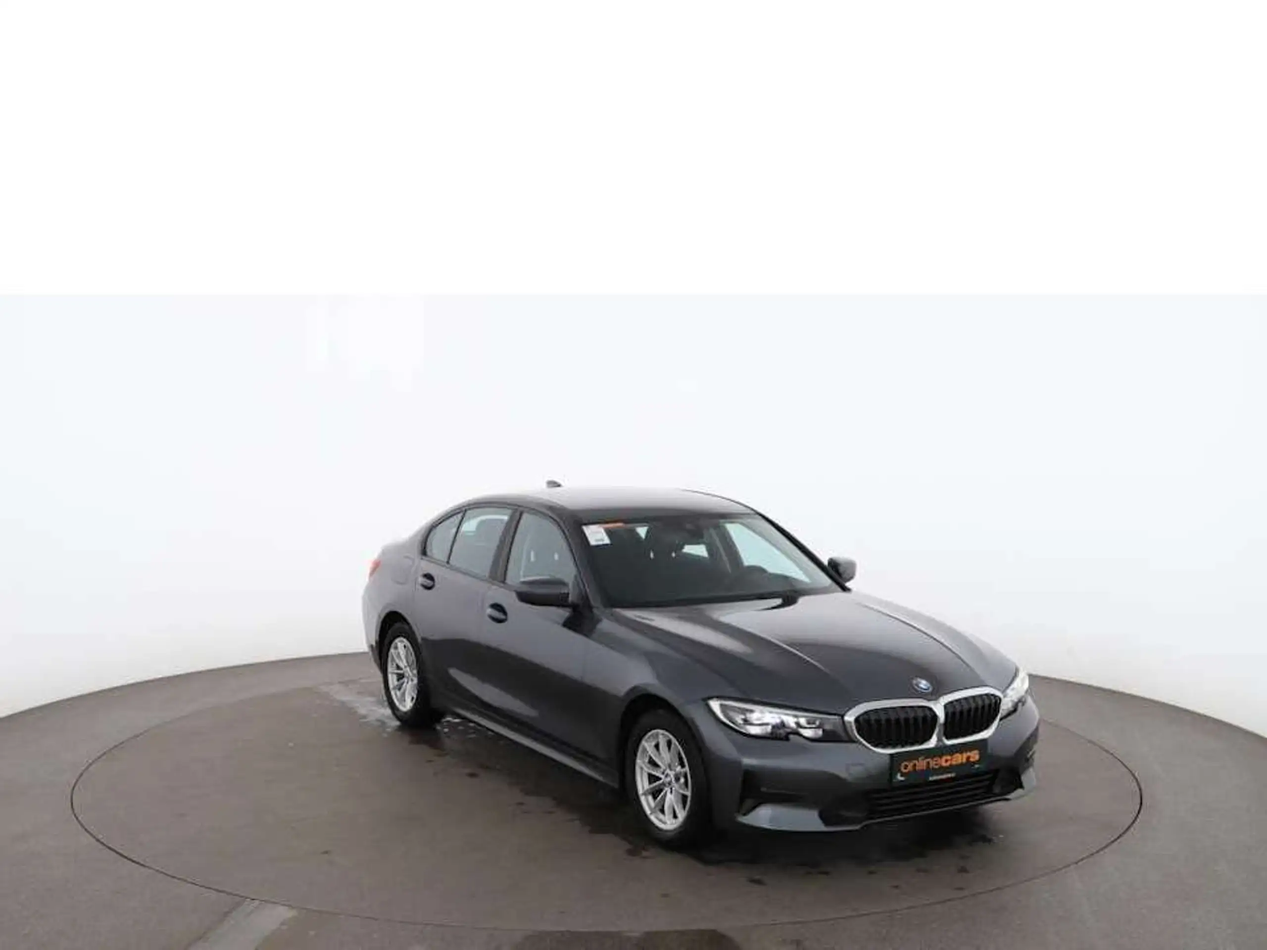 BMW - 318