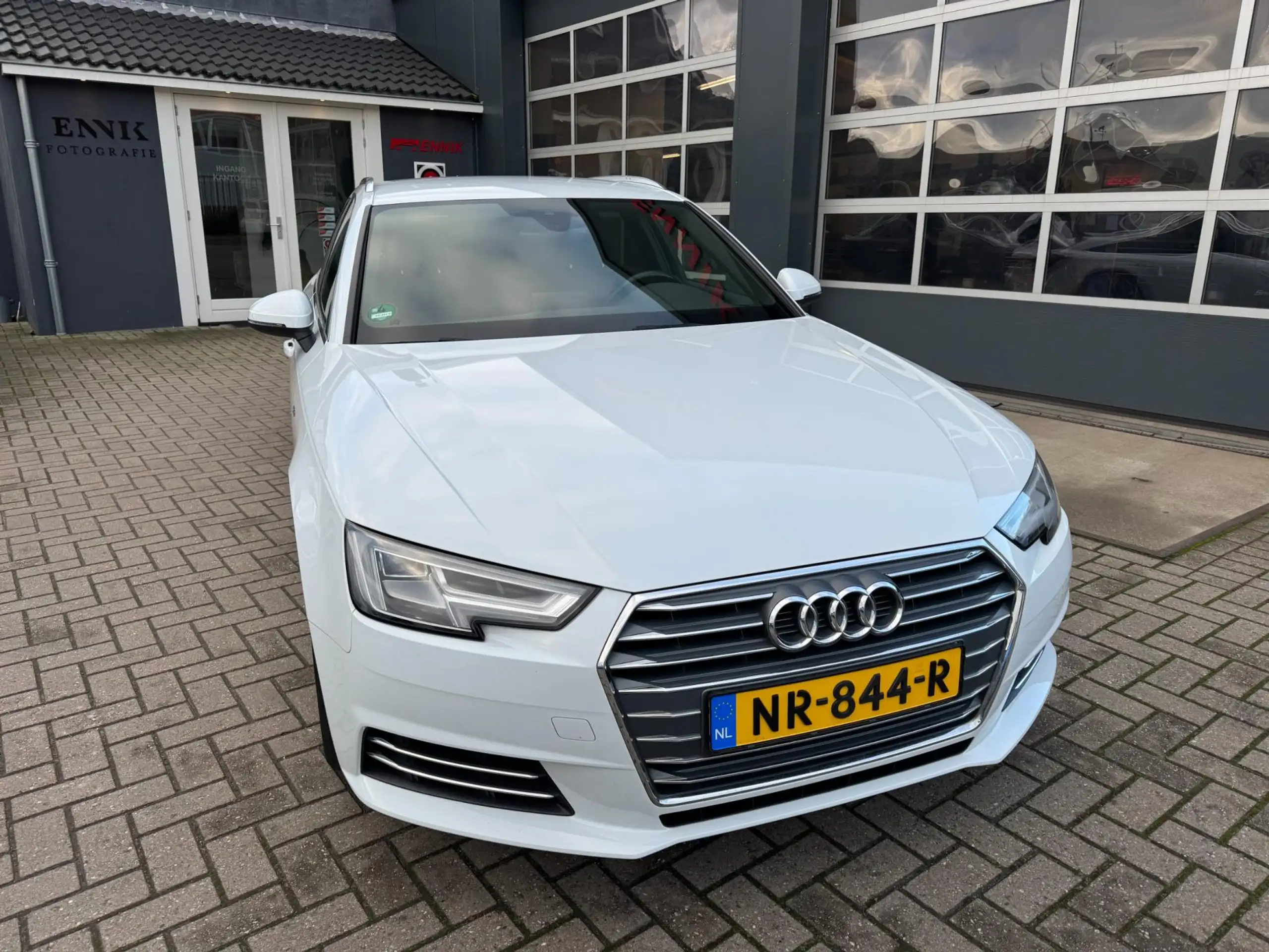 Audi - A4