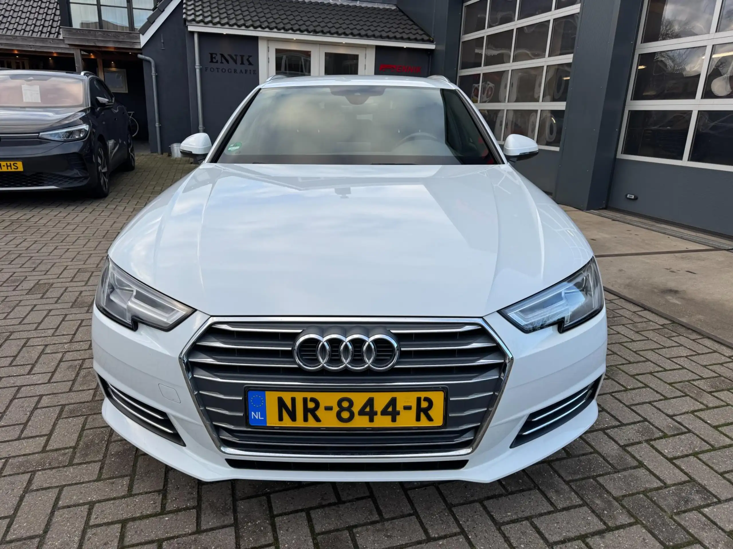 Audi - A4