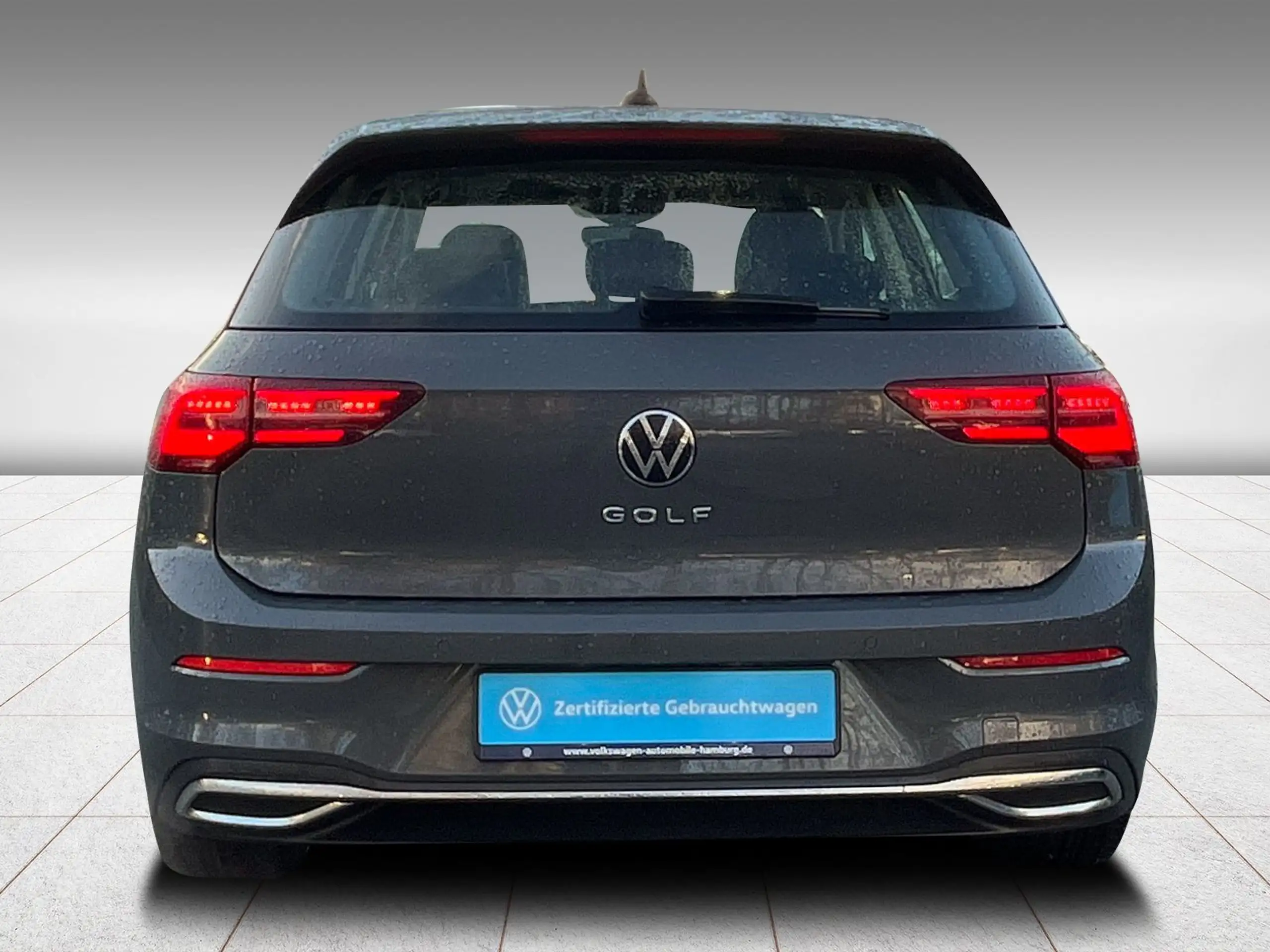 Volkswagen - Golf