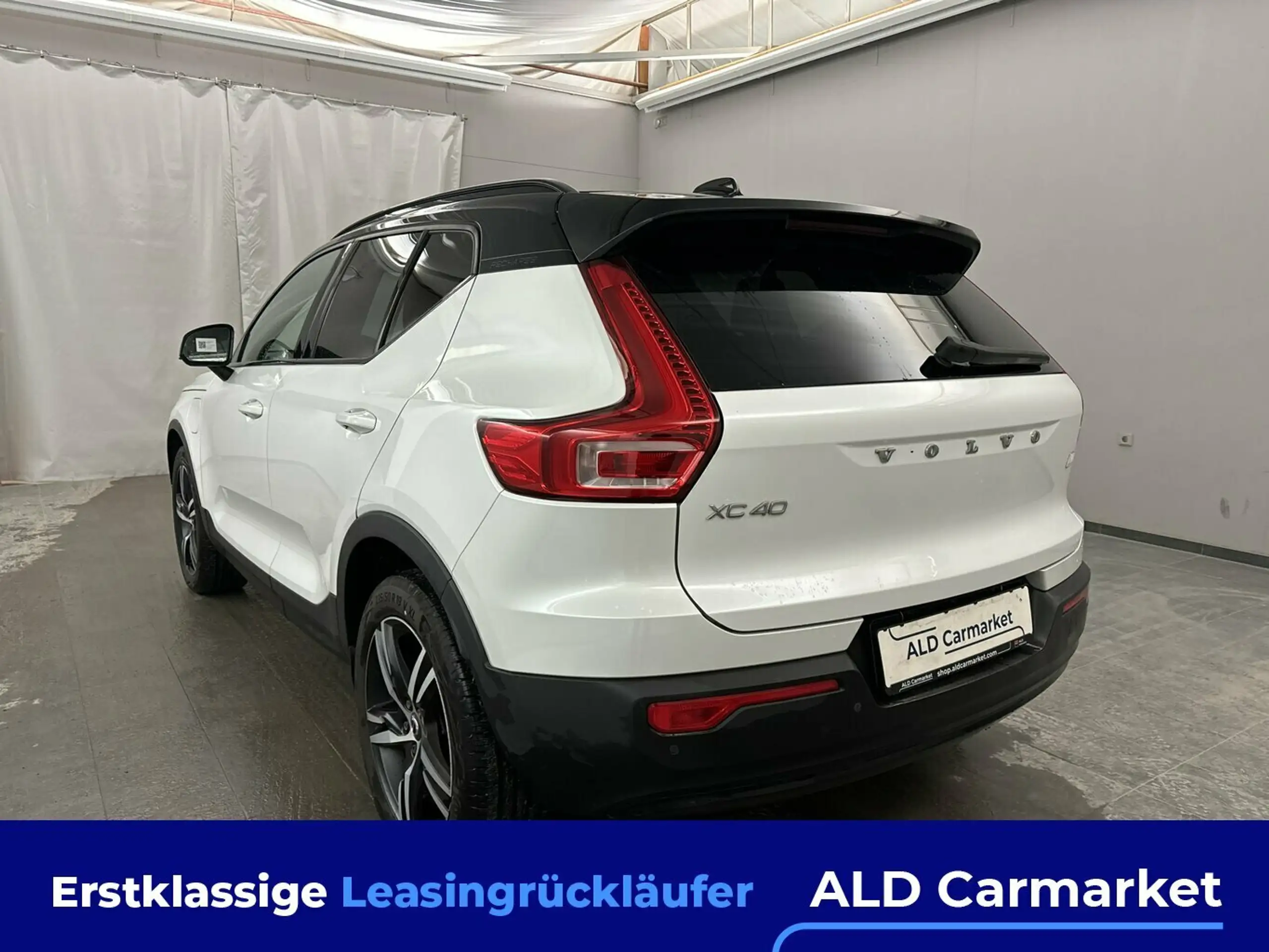 Volvo - XC40