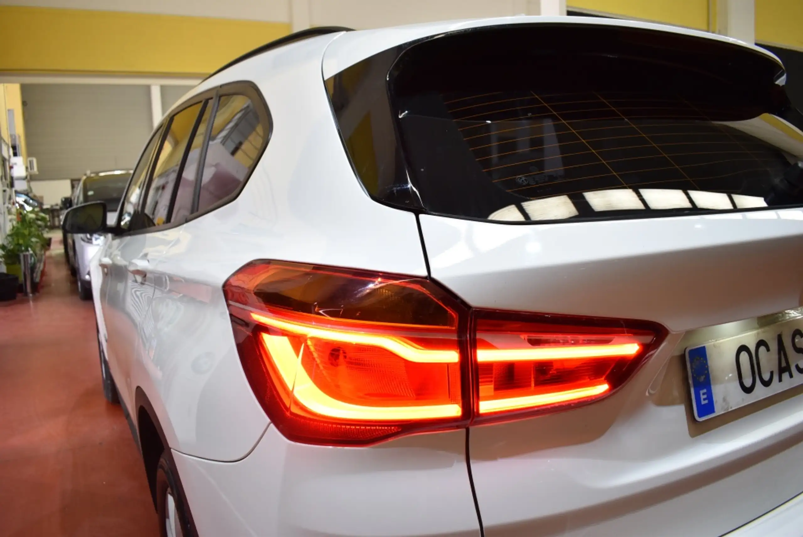 BMW - X1