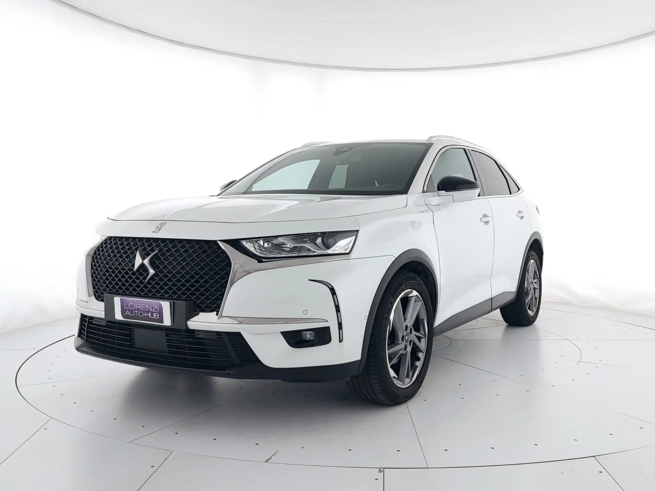 DS Automobiles - DS 7 Crossback