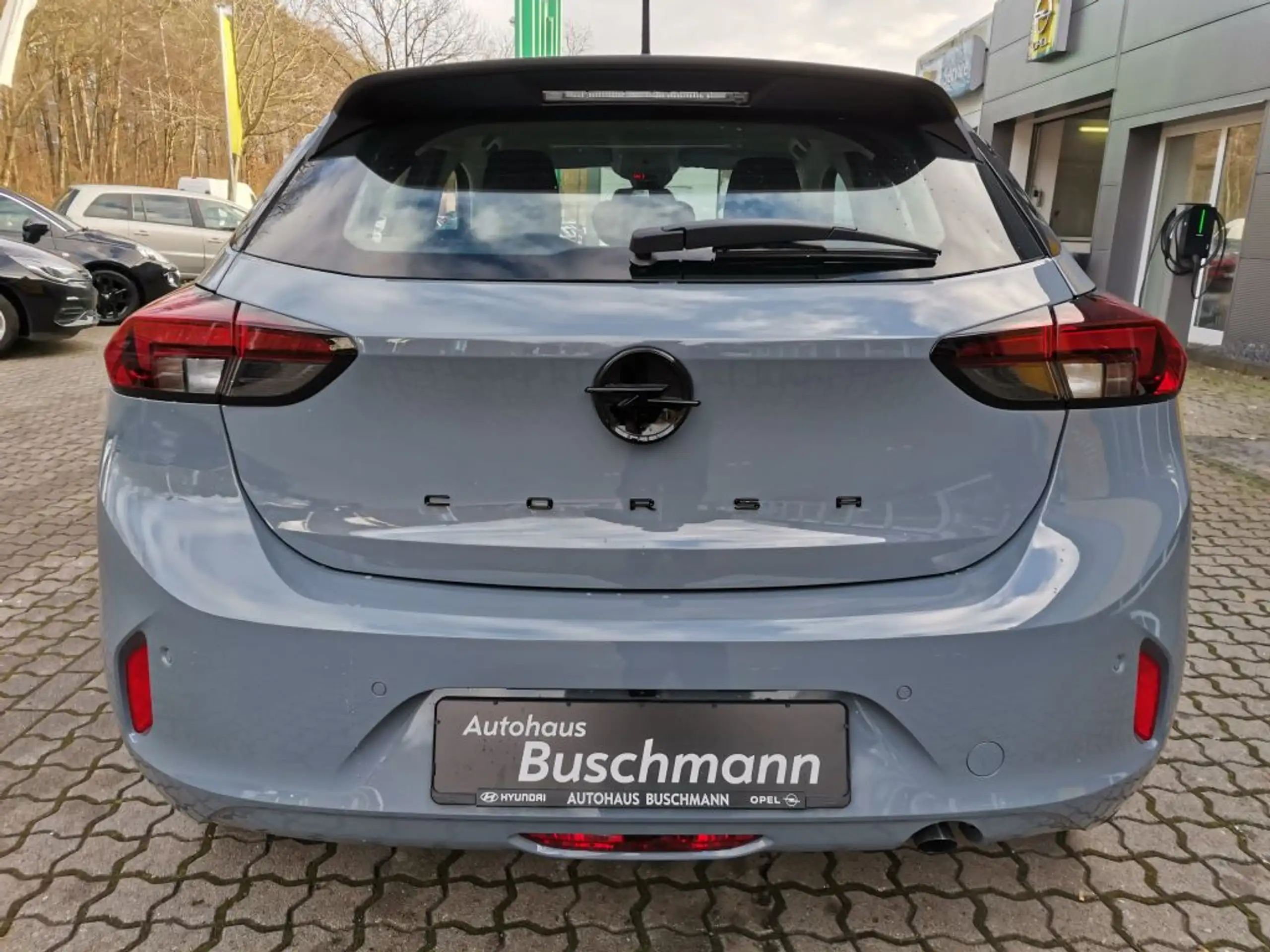 Opel - Corsa