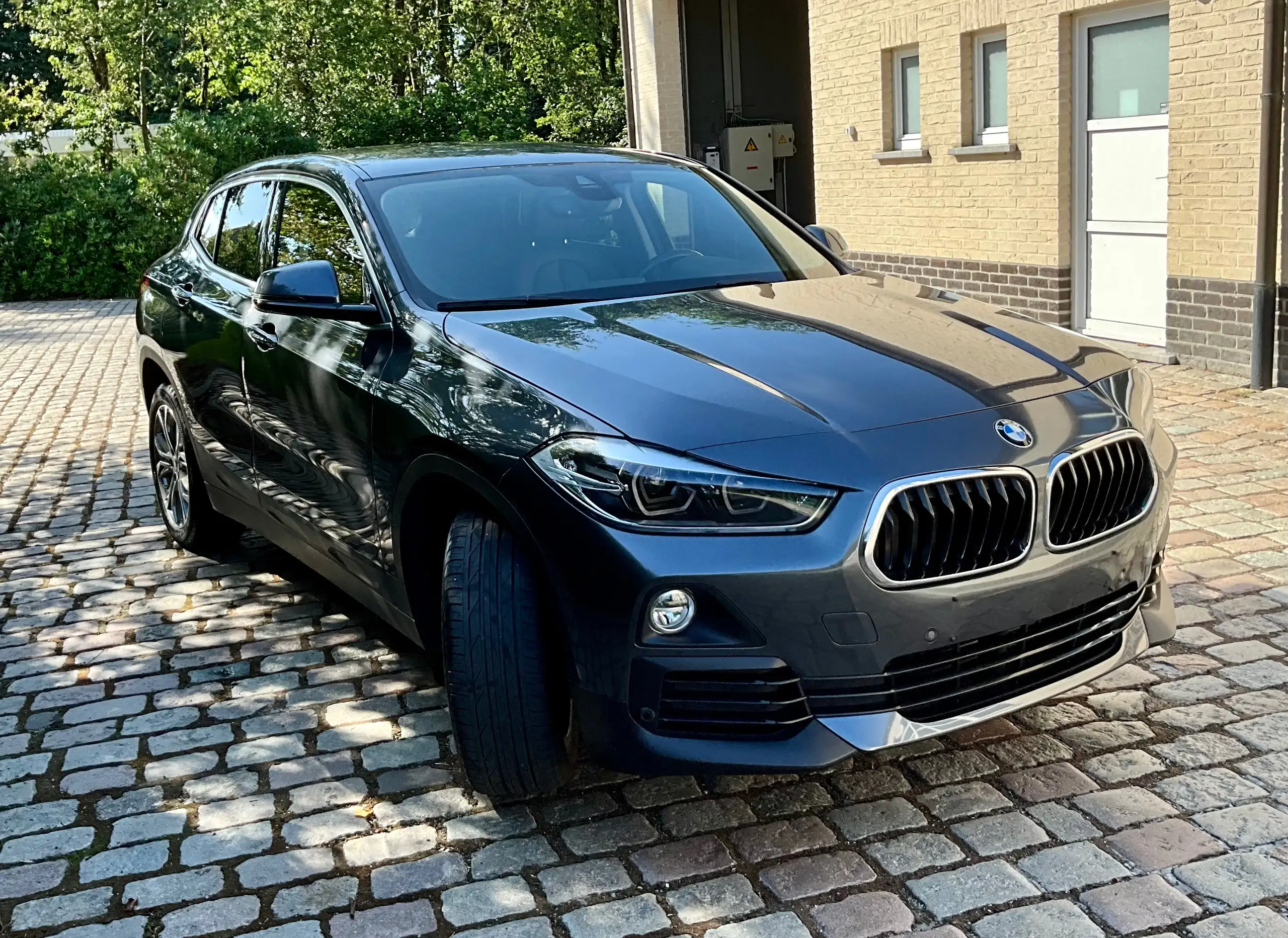 BMW - X2