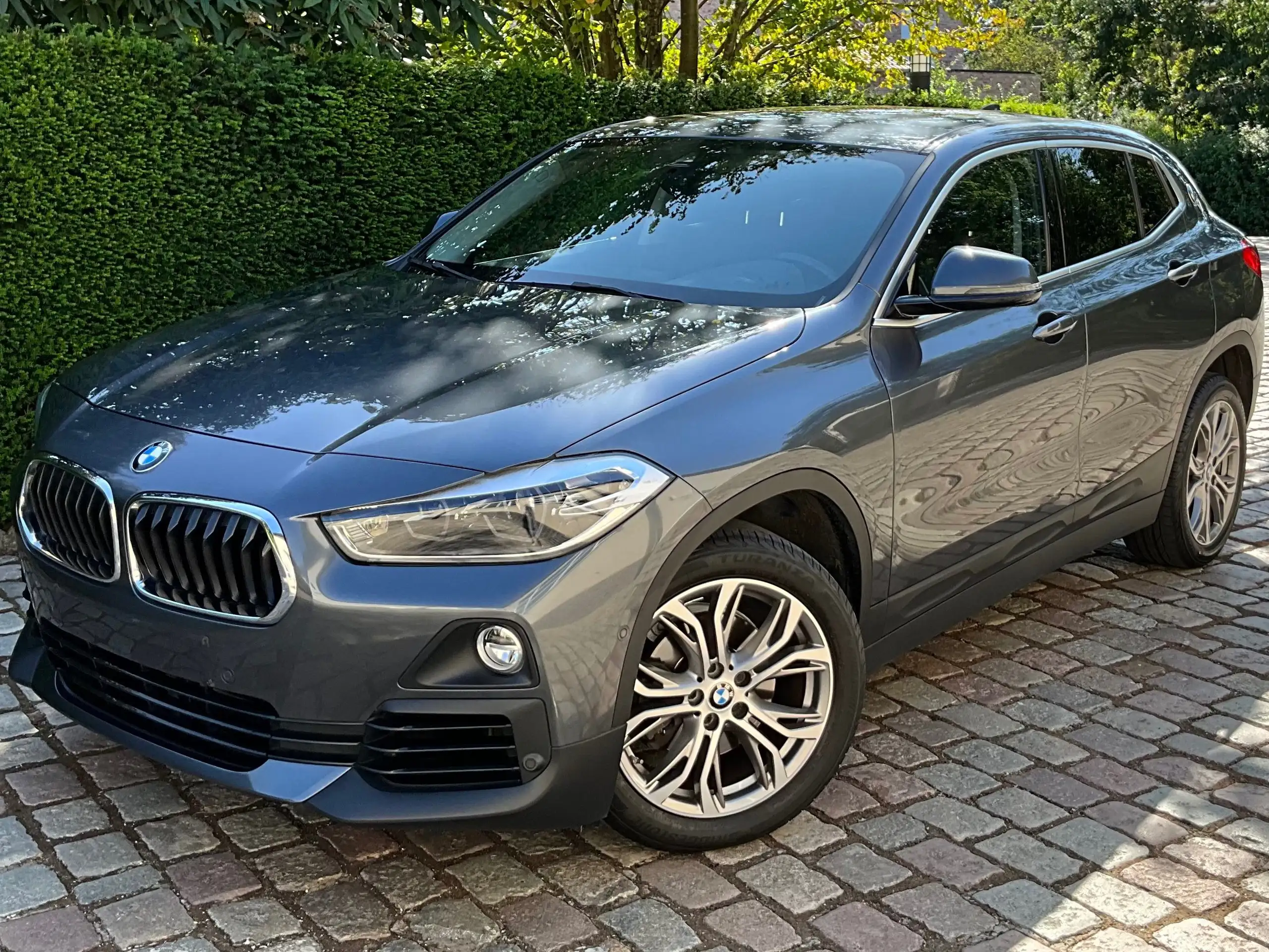 BMW - X2