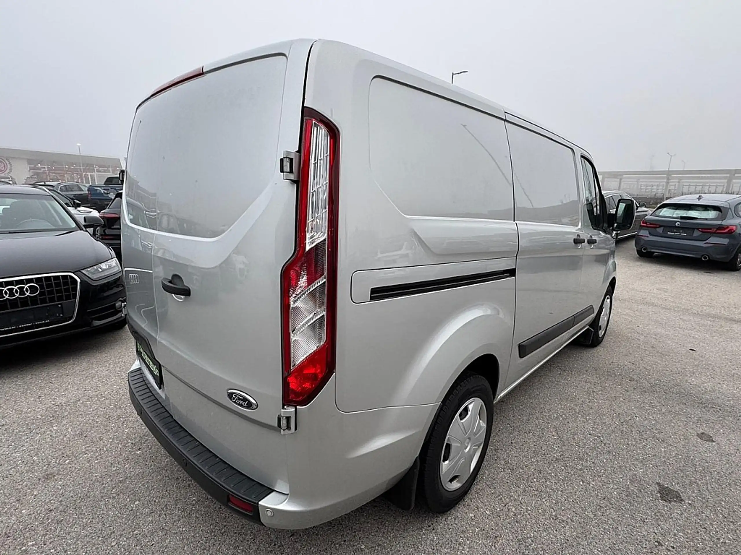 Ford - Transit Custom