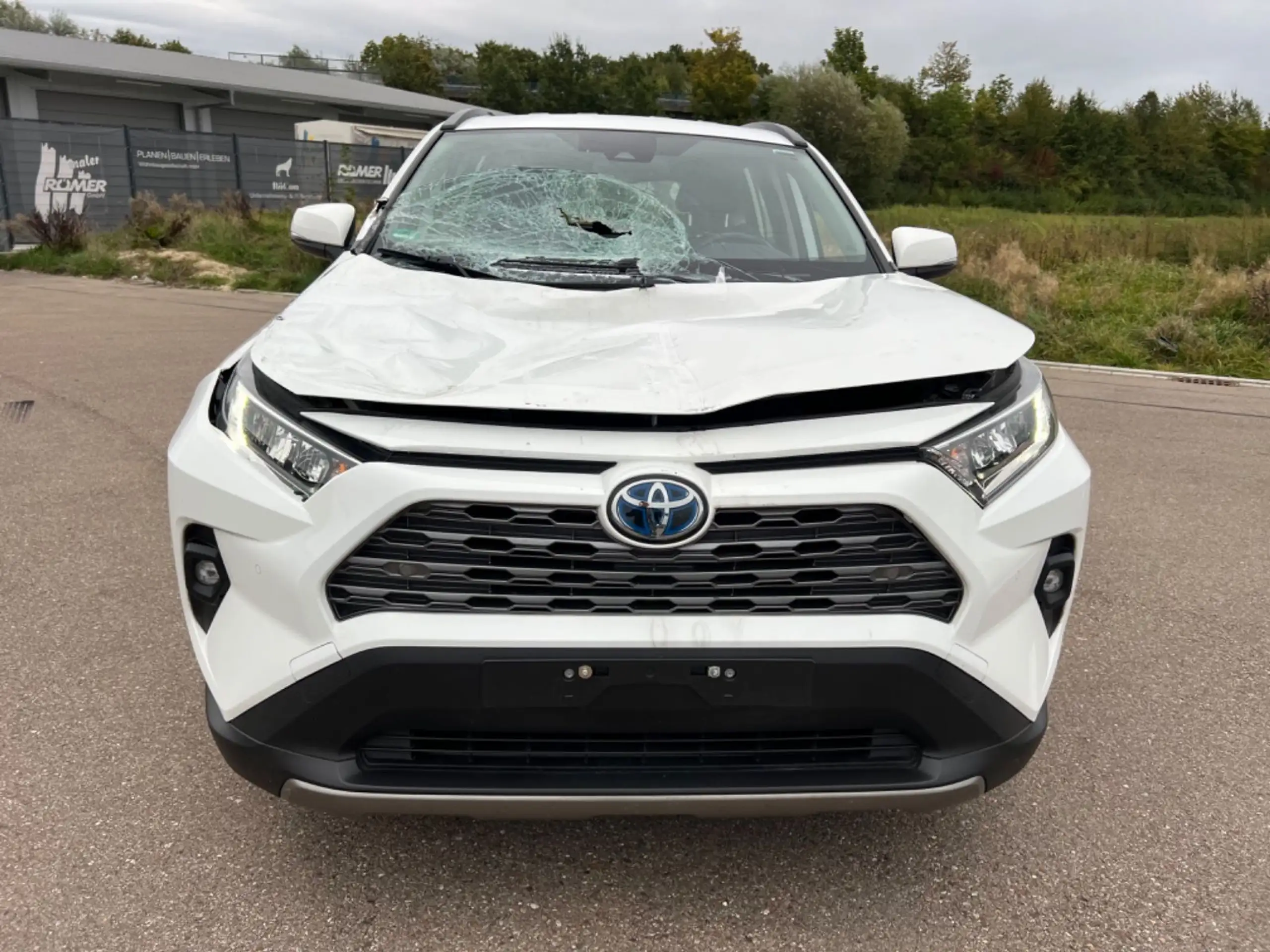 Toyota - RAV 4