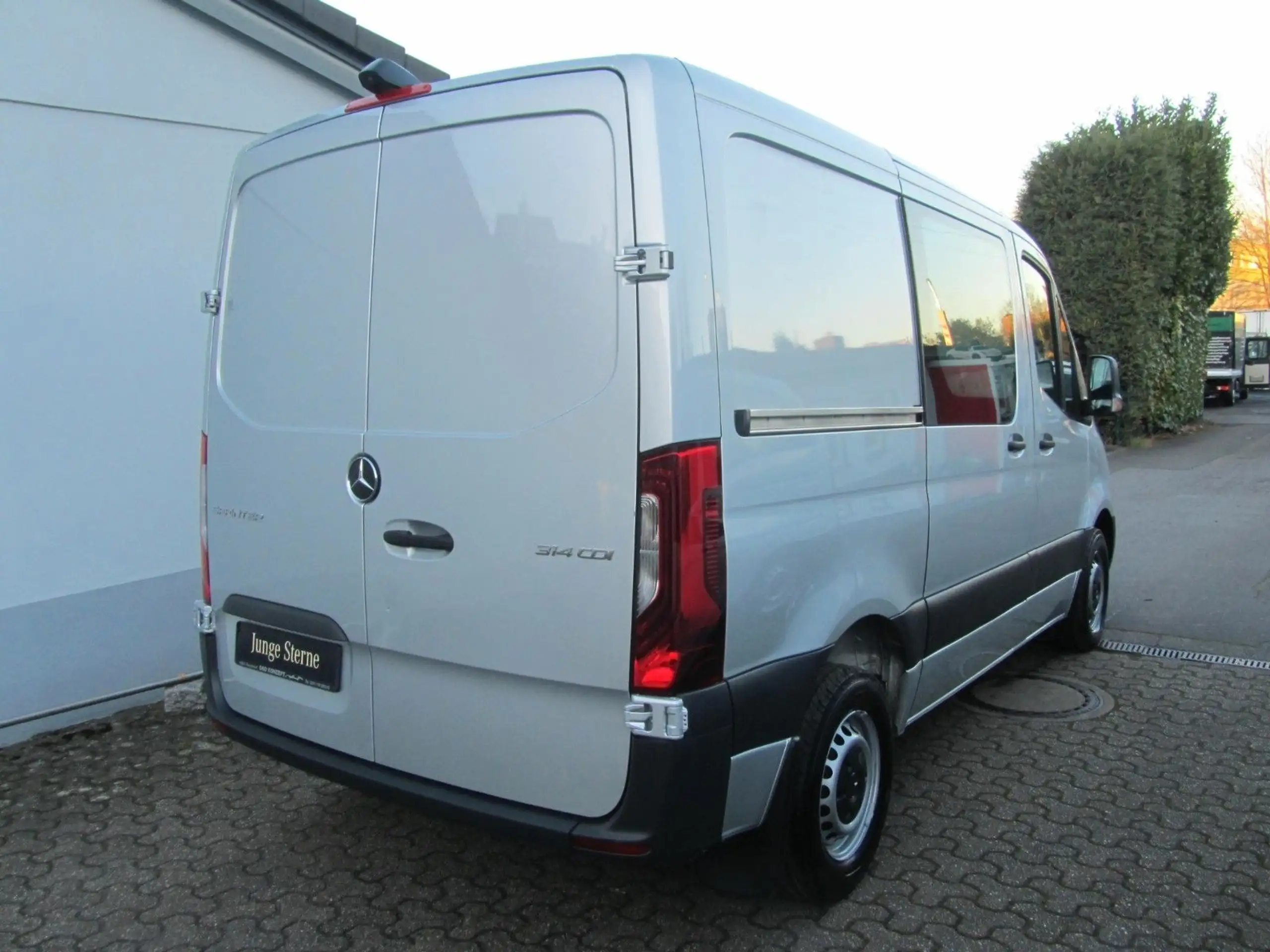 Mercedes-Benz - Sprinter