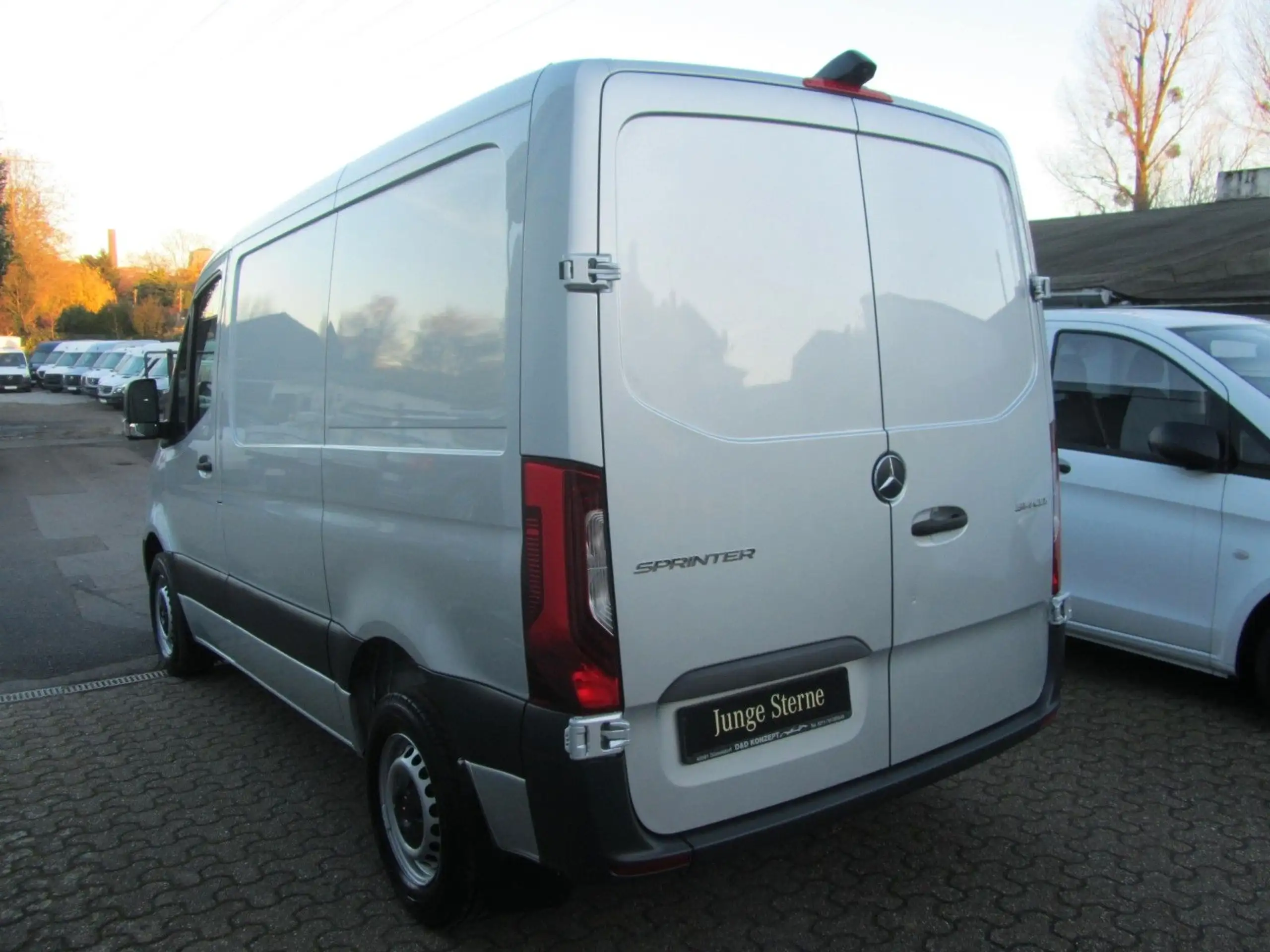 Mercedes-Benz - Sprinter