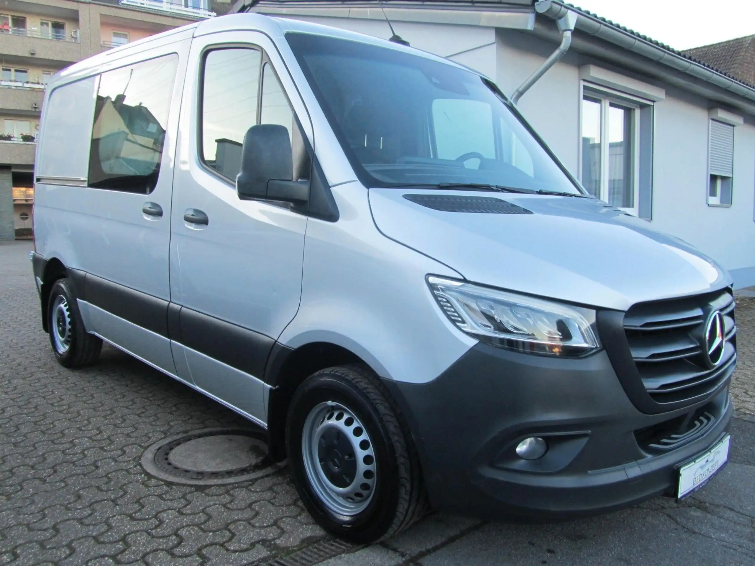 Mercedes-Benz - Sprinter