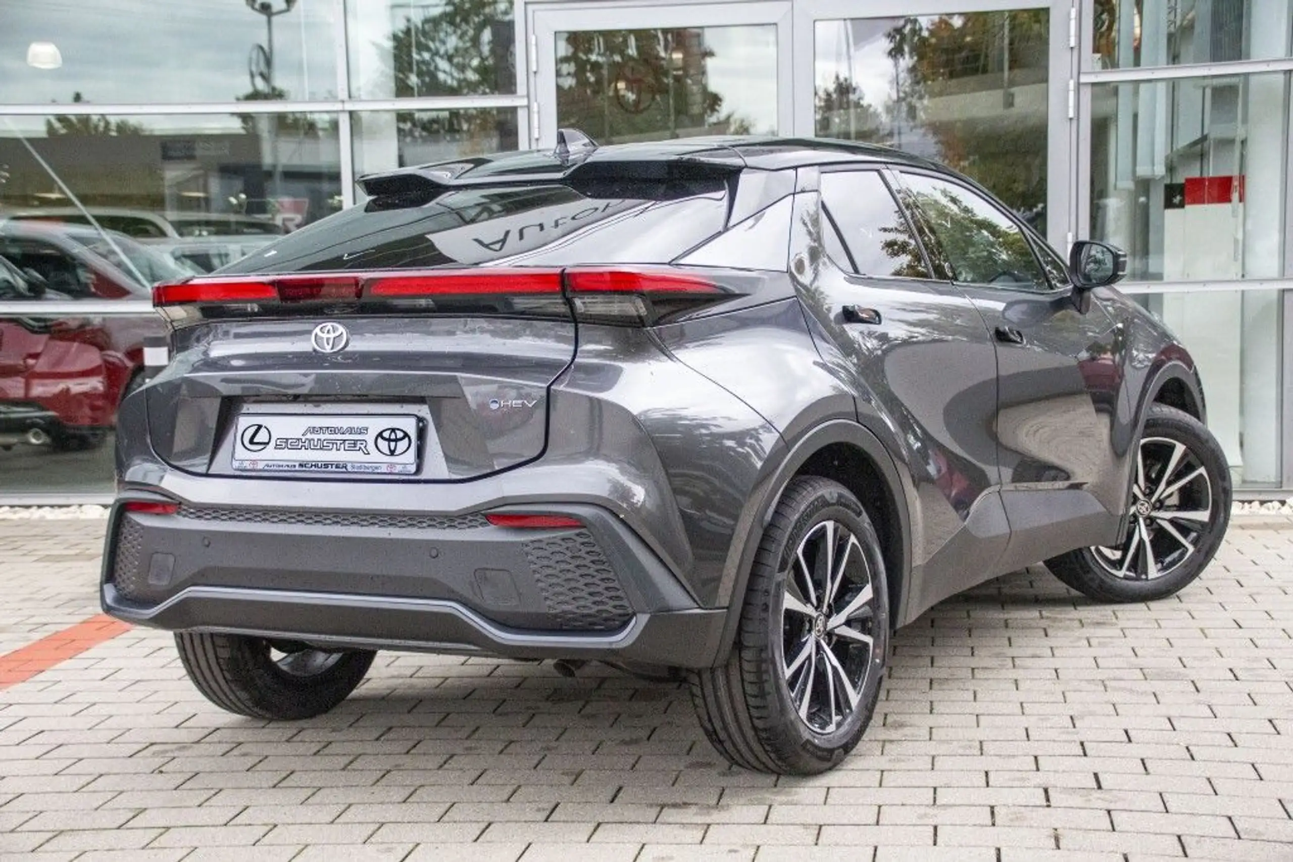 Toyota - C-HR