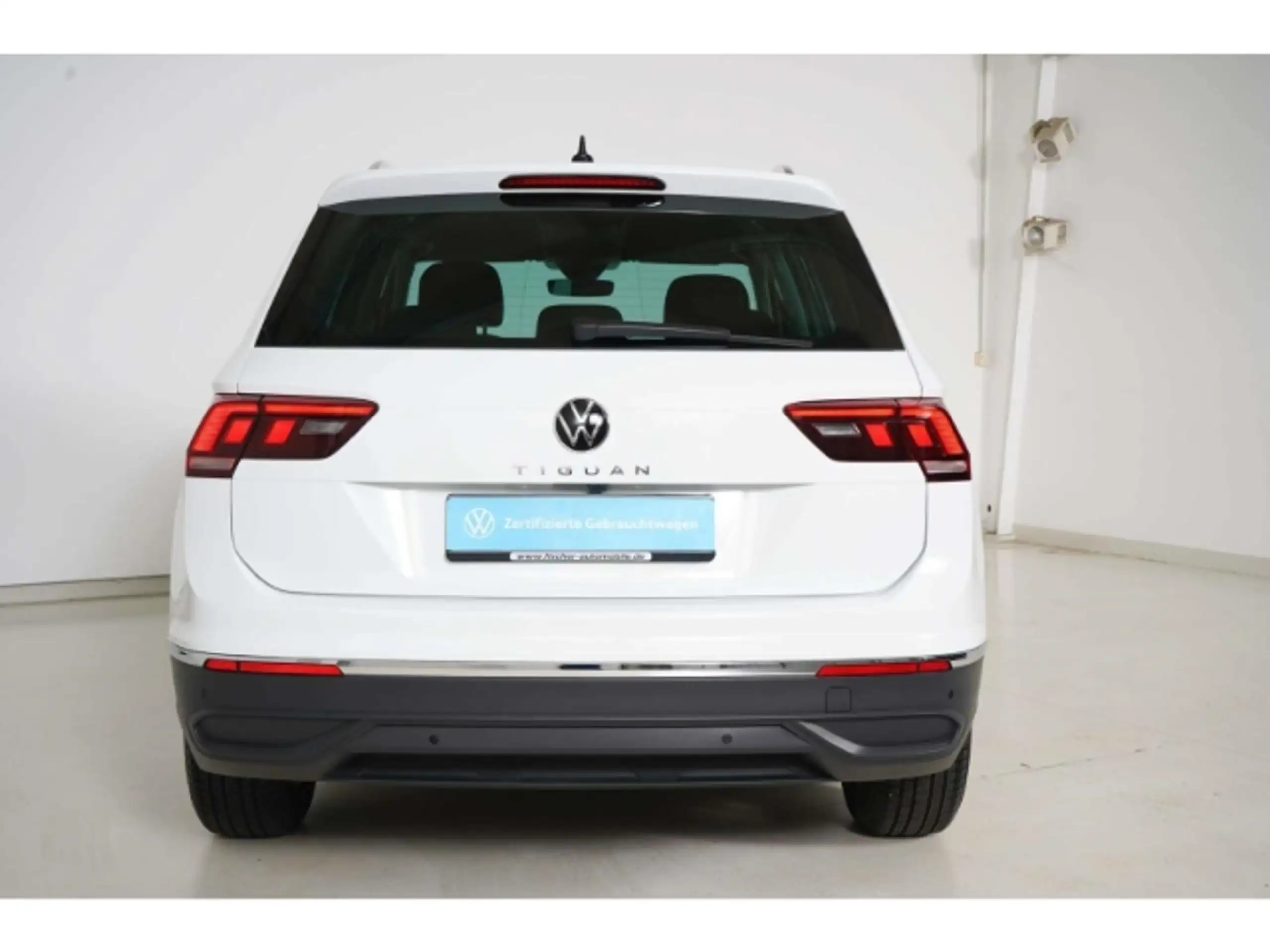 Volkswagen - Tiguan