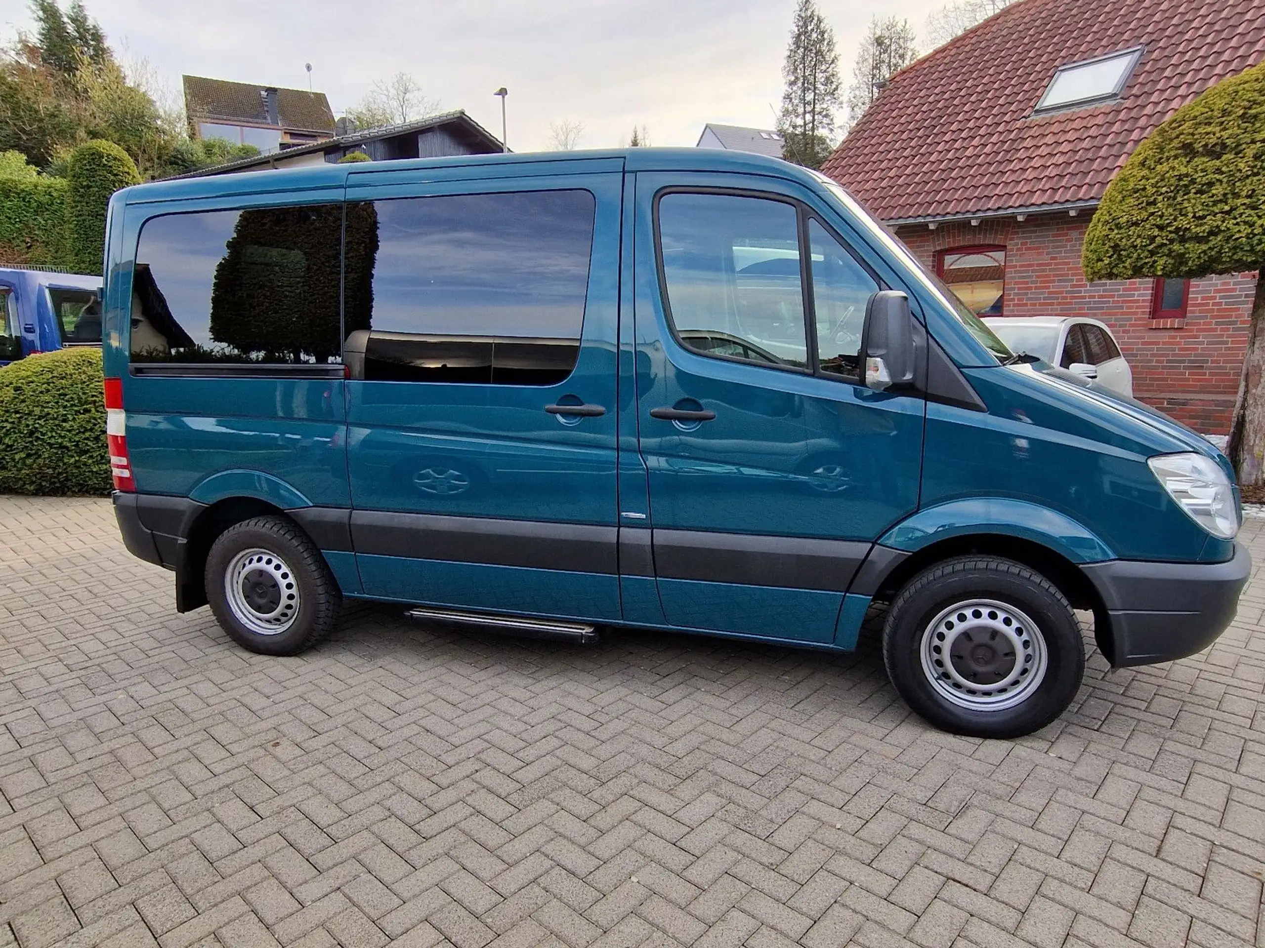 Mercedes-Benz - Sprinter