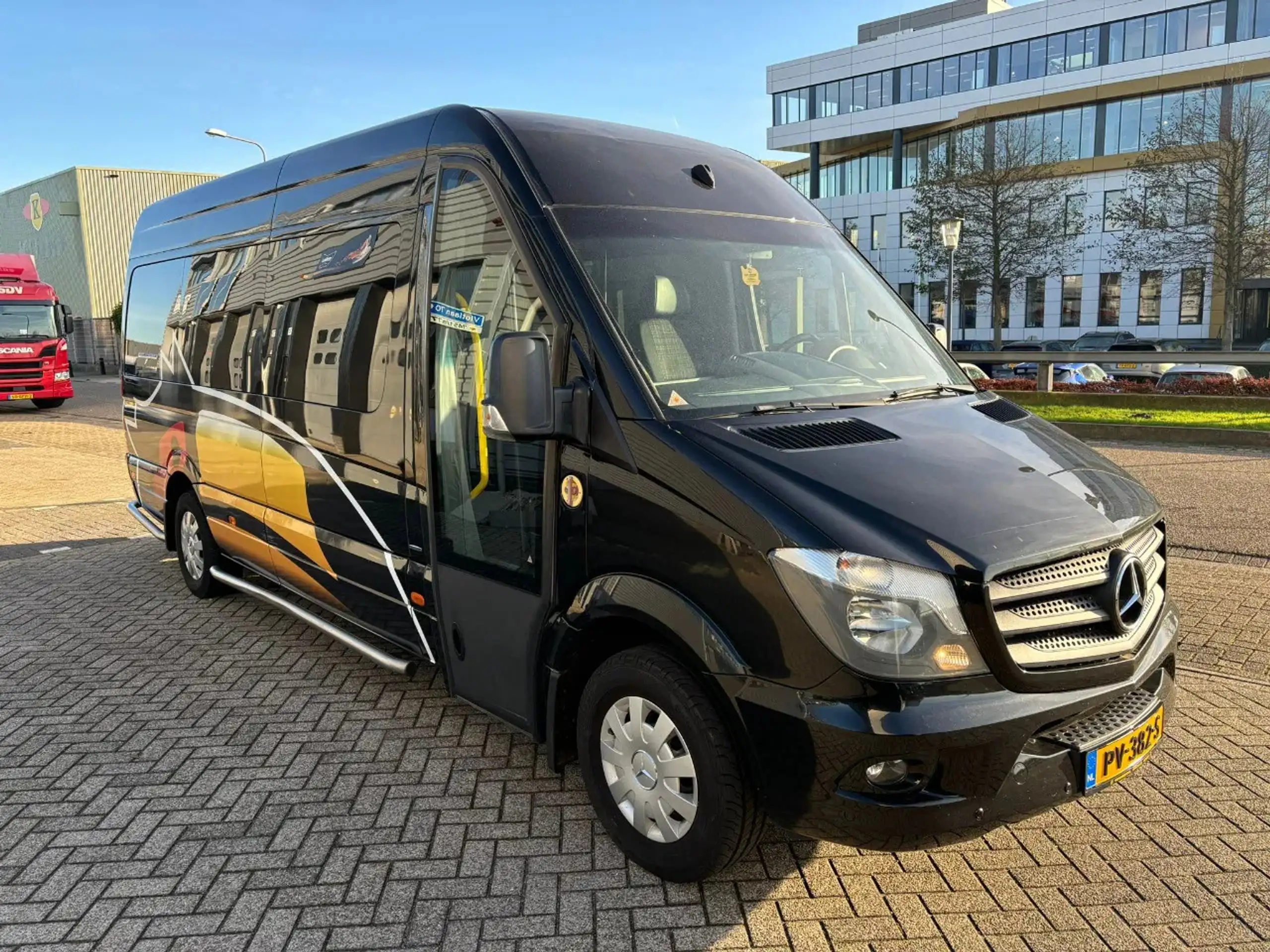 Mercedes-Benz - Sprinter