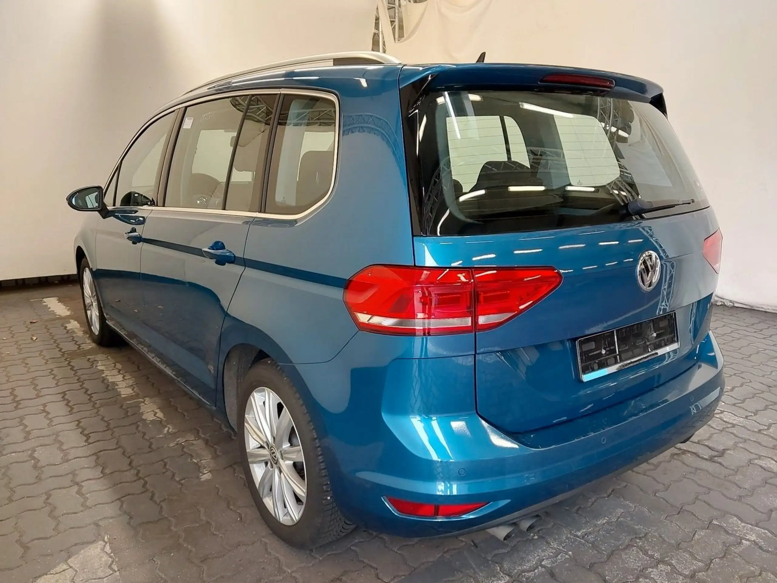 Volkswagen - Touran