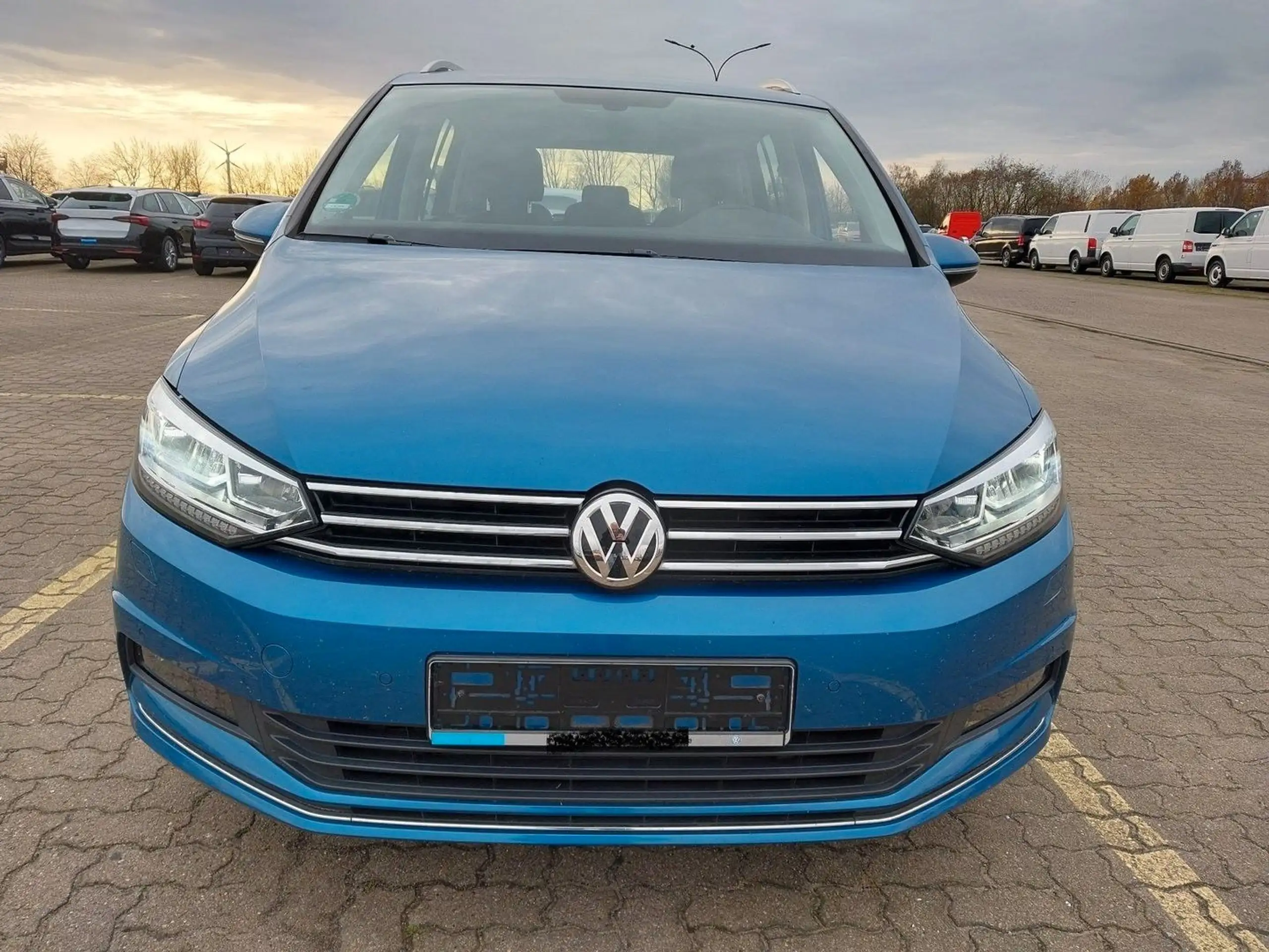 Volkswagen - Touran