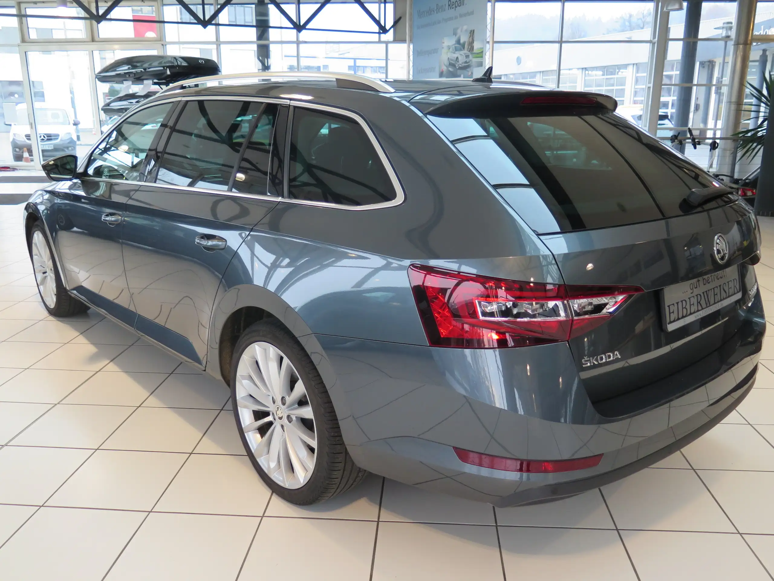 Skoda - Superb