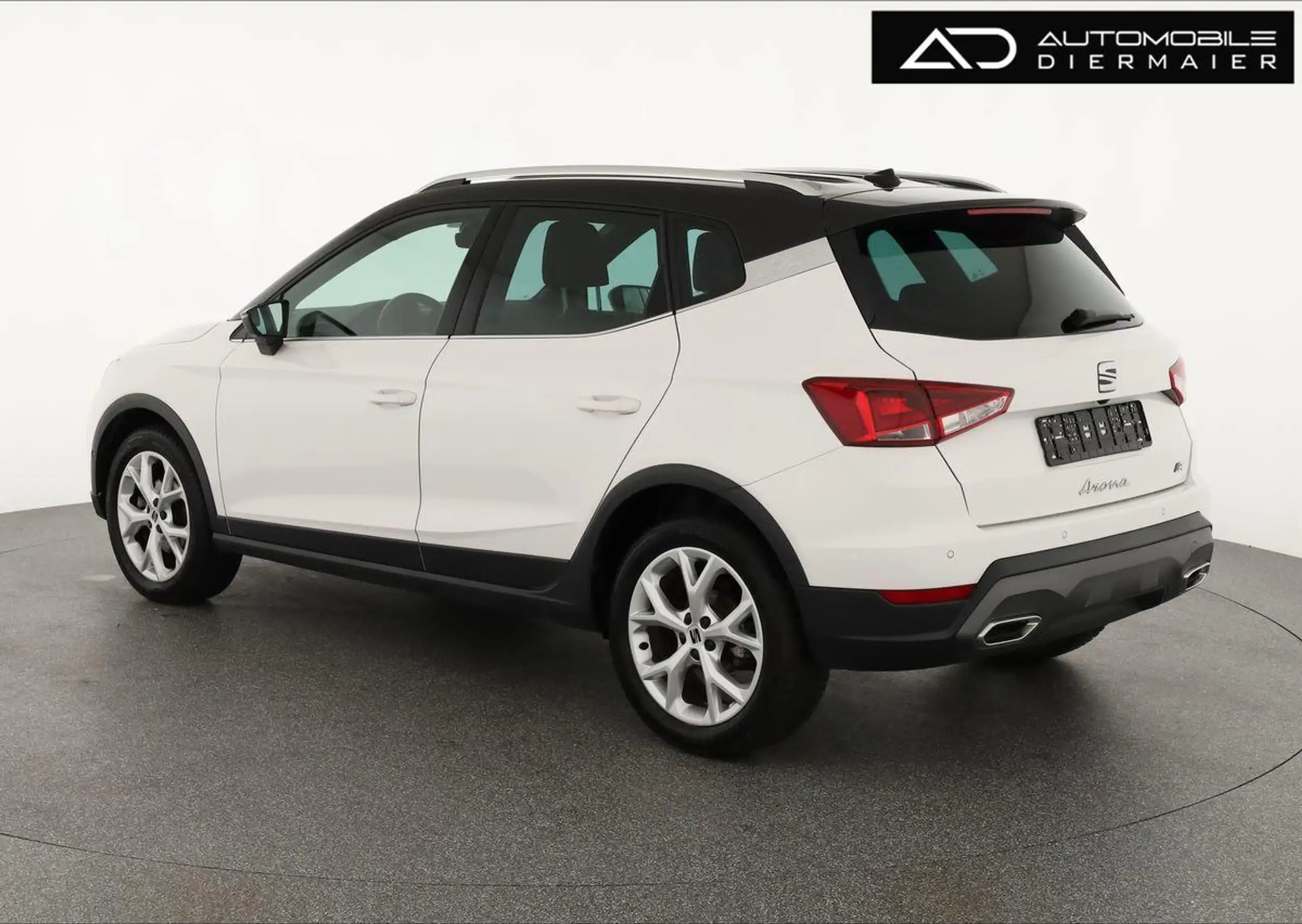 SEAT - Arona